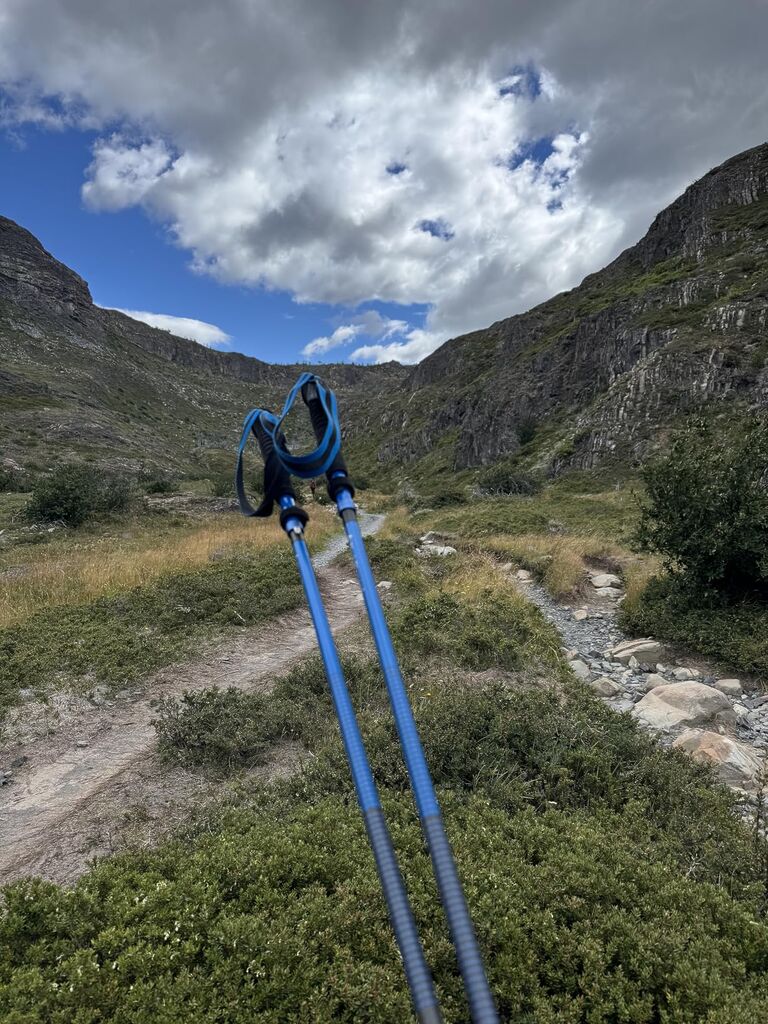 BLACK DIAMOND Distance Carbon Z Trekking and Running Poles, Pair of Foldable, Ultra Lightweight, Fixed Length Carbon Fiber Hiking Poles - Customer Photo 1