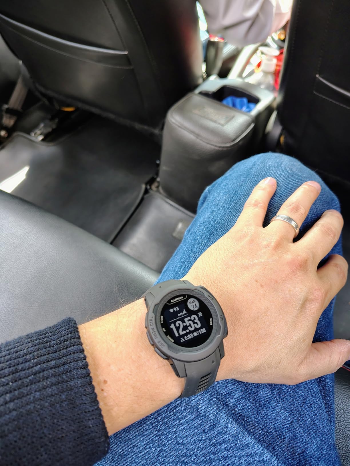 Garmin Instinct 2, Rugged Outdoor Watch with GPS, Built for All Elements, Multi-GNSS Support, Tracback Routing and More, Graphite - 010-02626-10 Customer Review Garmin Instinct 2, Rugged Outdoor Watch with GPS, Built for All Elements, Multi-GNSS Support, Tracback Routing and More, Graphite - 010-02626-10 - Customer Photo 2