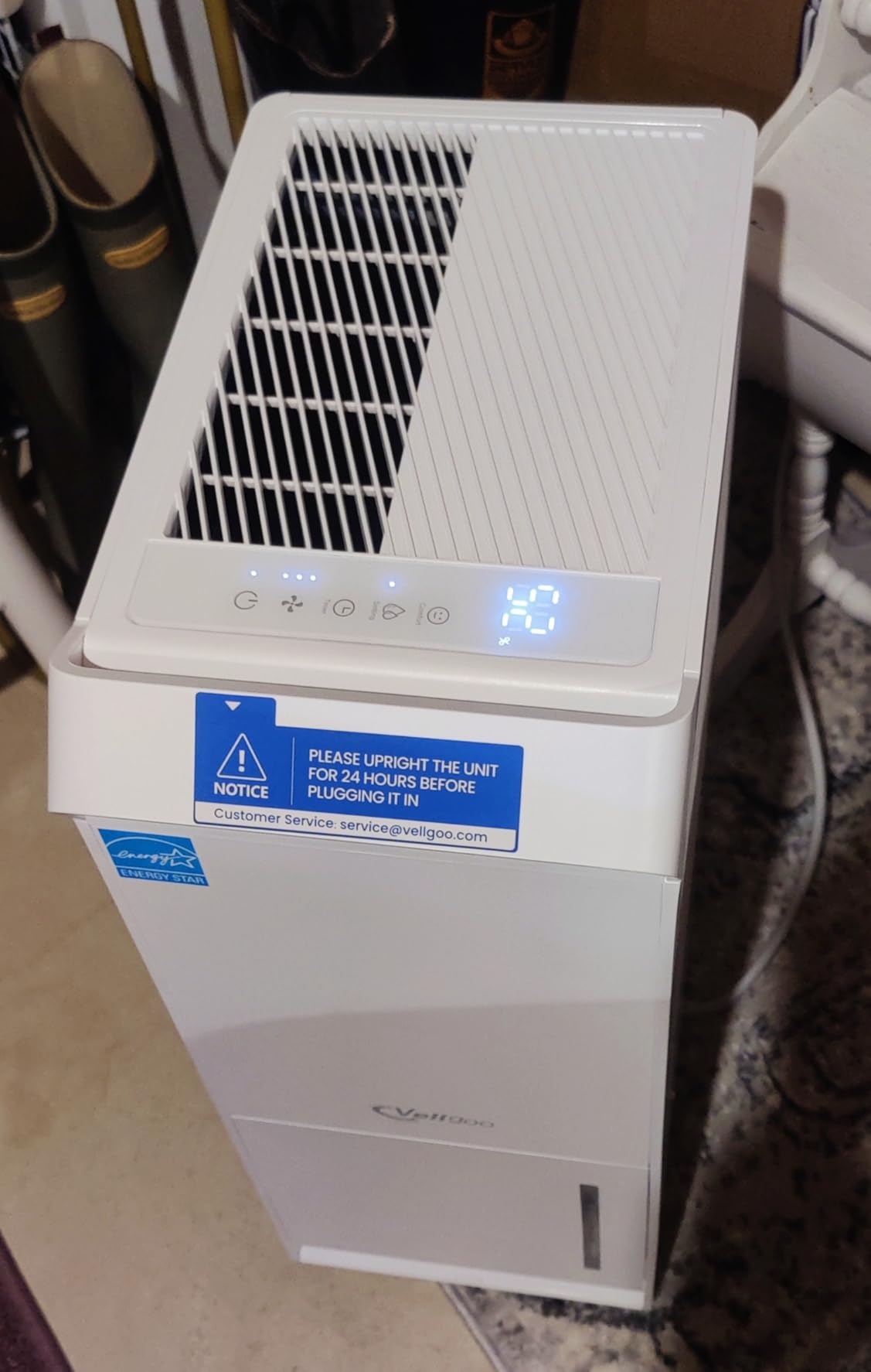 4,500 Sq.Ft Most Efficient Energy Star 2024 Dehumidifier,Vellgoo 52 Pint/Day Dehumidifier for Basement with Drain Hose, Smart Humidity Control, for Home, Bedroom, Bathroom, Garage - Customer Photo 2
