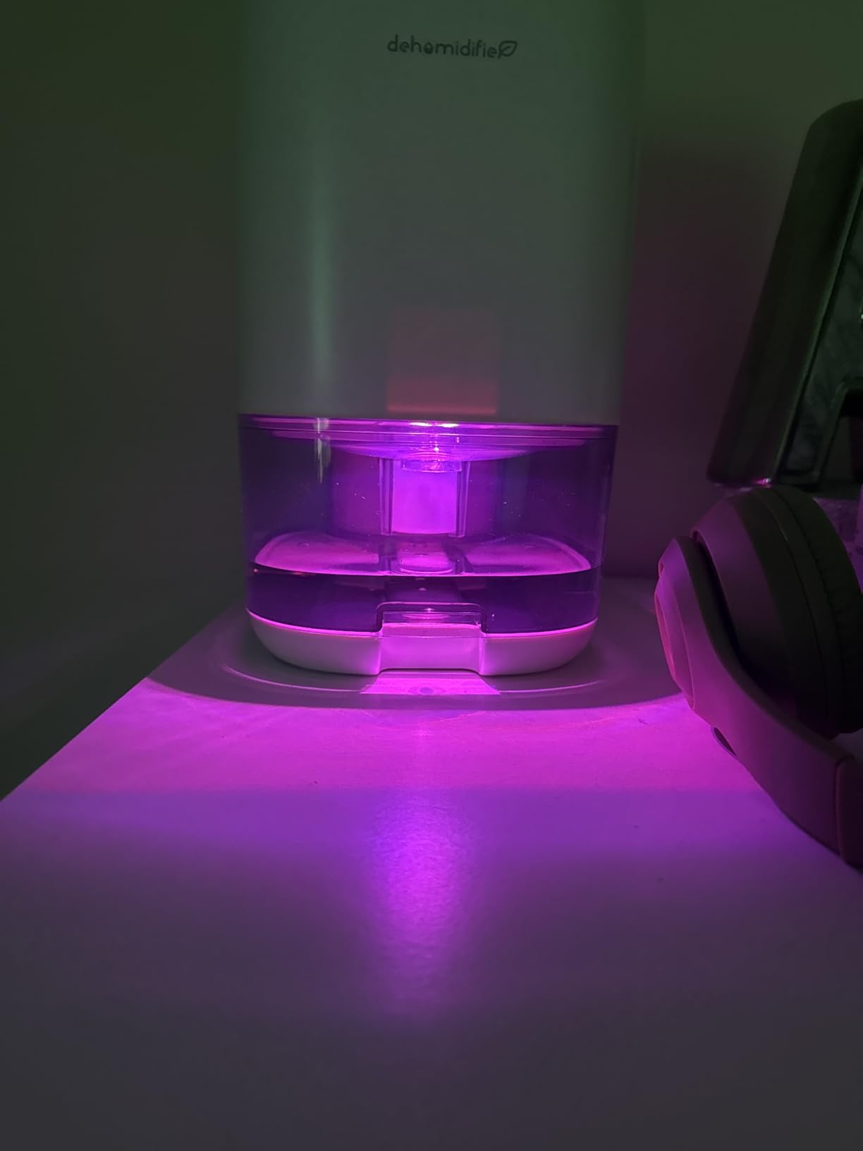 Dehumidifier,TABYIK 35 OZ Small Dehumidifiers for Room for Home, Quiet with Auto Shut Off, Dehumidifiers for Bedroom (280 sq. ft), Bathroom, RV, Closet - Customer Photo 1