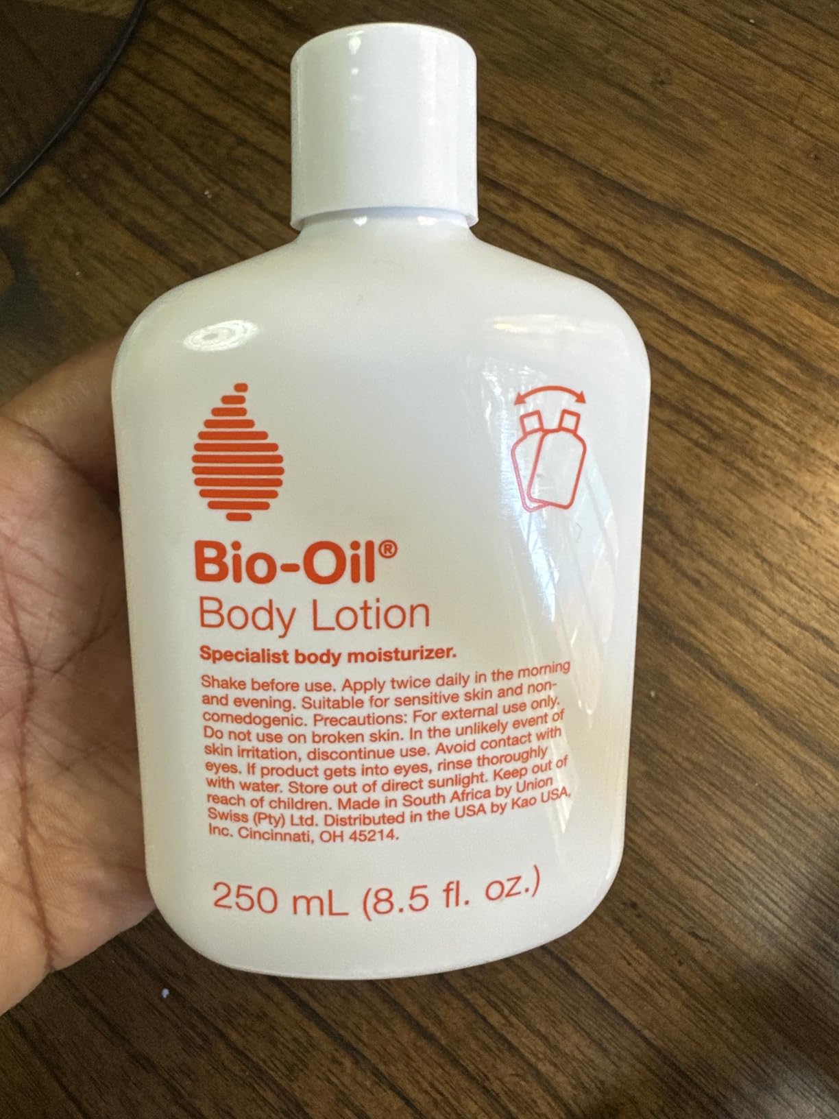 Bio-Oil Moisturizing Body Lotion for Dry Skin, Ultra-Lightweight High-Oil Hydration, with Jojoba, Rosehip, Shea, and Hyaluronic Acid, 8.5 Oz Customer Review Bio-Oil Moisturizing Body Lotion for Dry Skin, Ultra-Lightweight High-Oil Hydration, with Jojoba, Rosehip, Shea, and Hyaluronic Acid, 8.5 Oz - Customer Photo 2