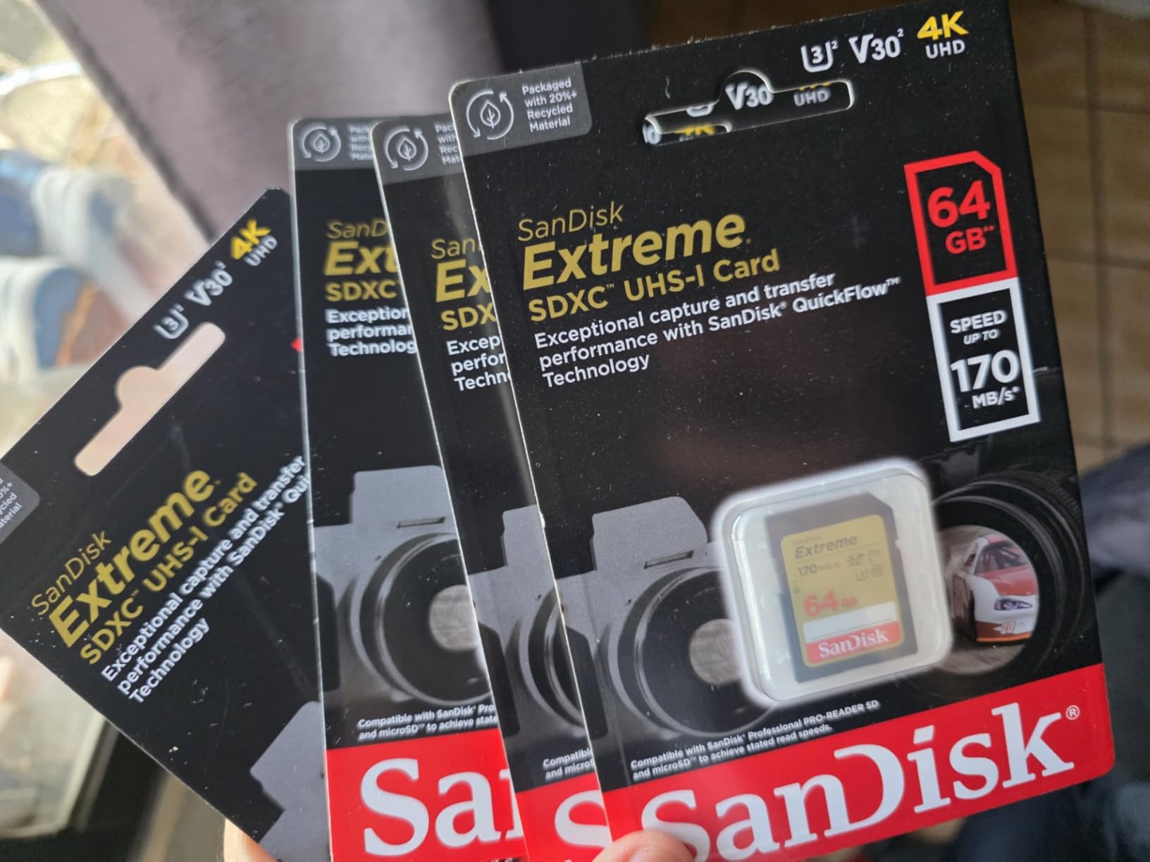 SanDisk 128GB Extreme SDXC UHS-I Memory Card - C10, U3, V30, 4K, UHD, SD Card - SDSDXVA-128G-GNCIN - Customer Photo 2