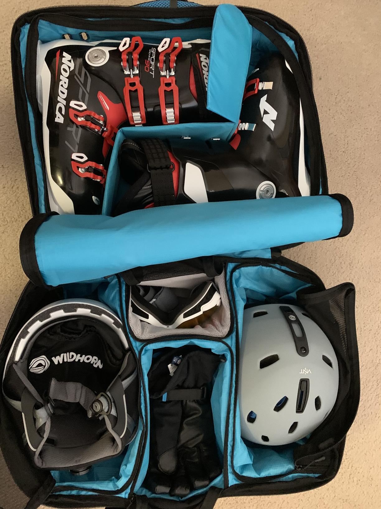 Wildhorn Brimhall Ski Boot Bag and Snowboard Backpack -US Ski Team Official Supplier- Premium Durable Waterproof Travel Ski boot bag backpack for Boots, Helmets, Goggles & Outerwear Customer Review Wildhorn Brimhall Ski Boot Bag and Snowboard Backpack -US Ski Team Official Supplier- Premium Durable Waterproof Travel Ski boot bag backpack for Boots, Helmets, Goggles & Outerwear - Customer Photo 1