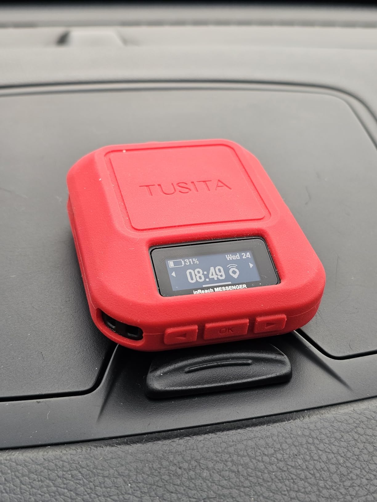 Garmin inReach® Messenger Handheld Satellite Communicator, Global Two-Way Messaging - Customer Photo 1