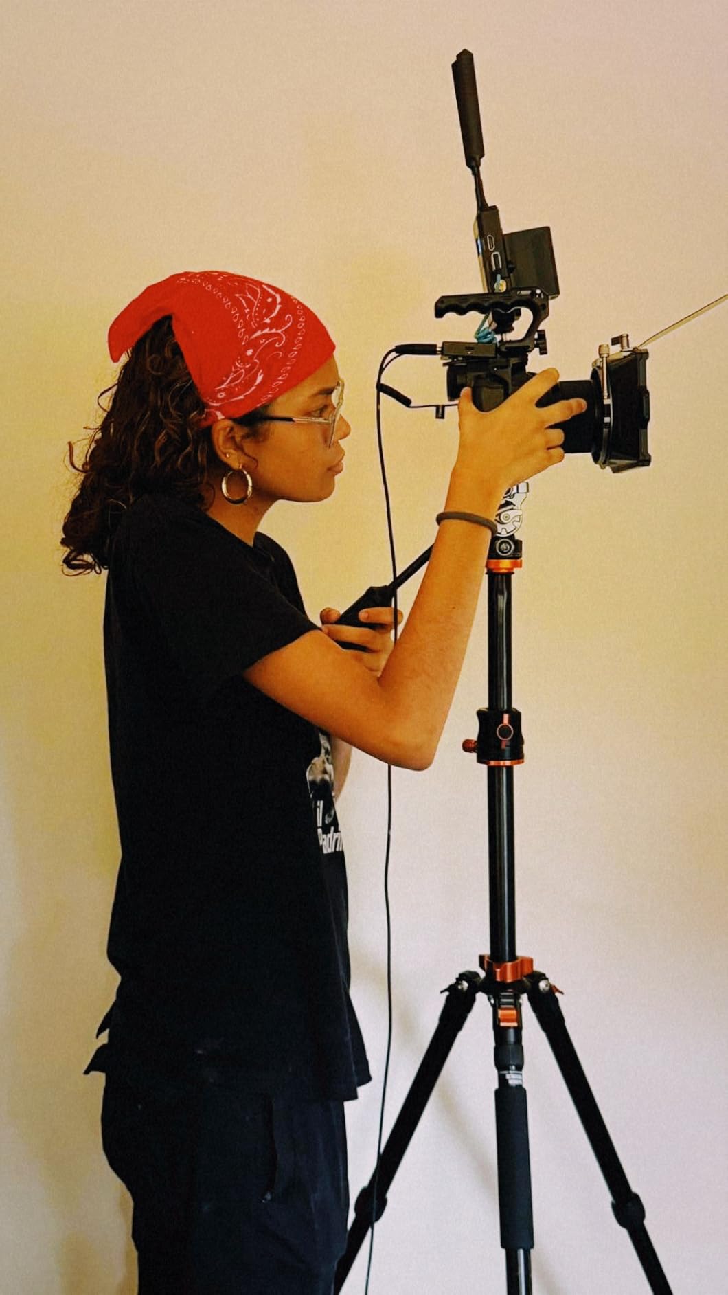 Panasonic LUMIX S5II Mirrorless Camera, 24.2MP Full Frame with Phase Hybrid AF, New Active I.S. Technology, Unlimited 4:2:2 10-bit Recording - DC-S5M2BODY Black - Customer Photo 2