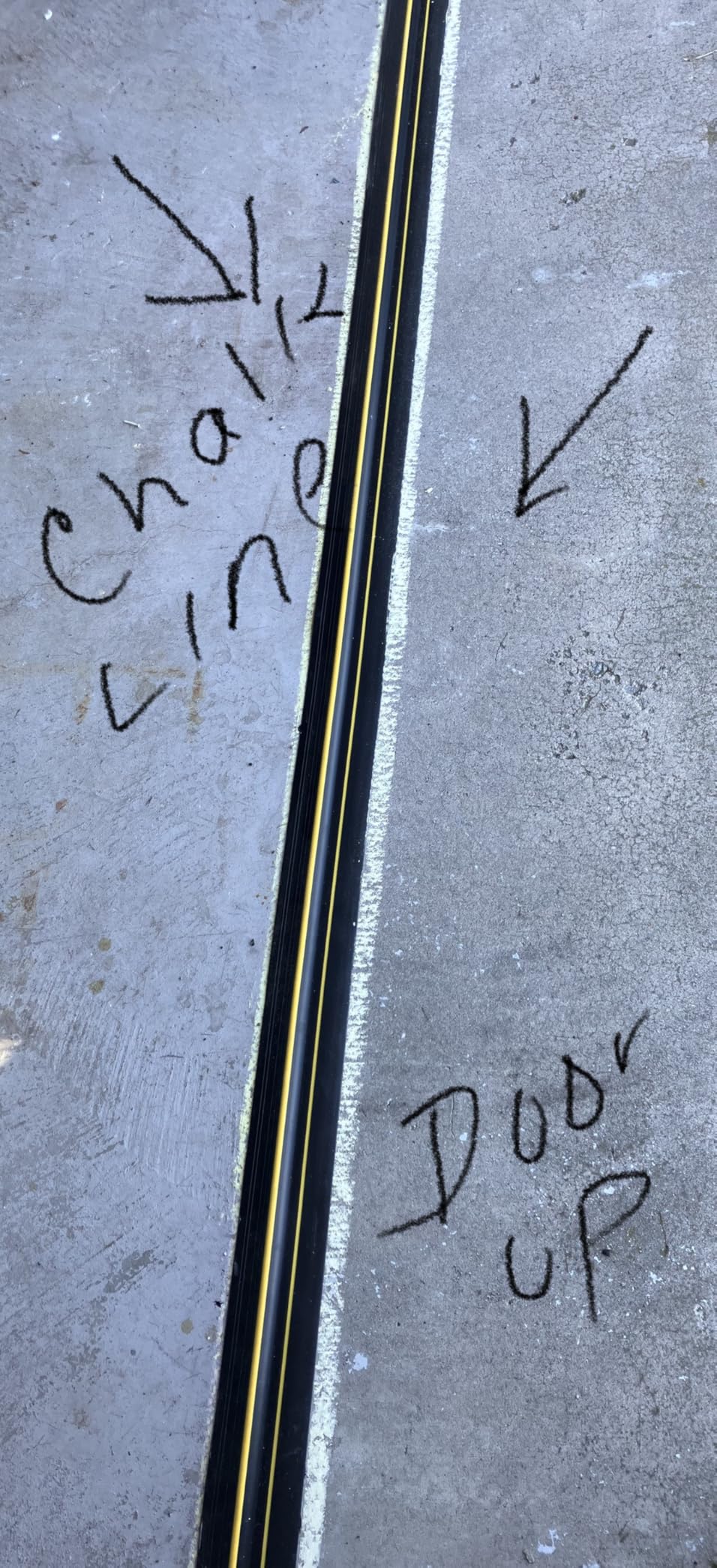 Jin&Bao Universal Garage Door Threshold Seal Strip 20FT Kit, Bottom Waterproof Rubber Weather Stripping Replacement（Yellow, 2 Adhesive） - Customer Photo 2