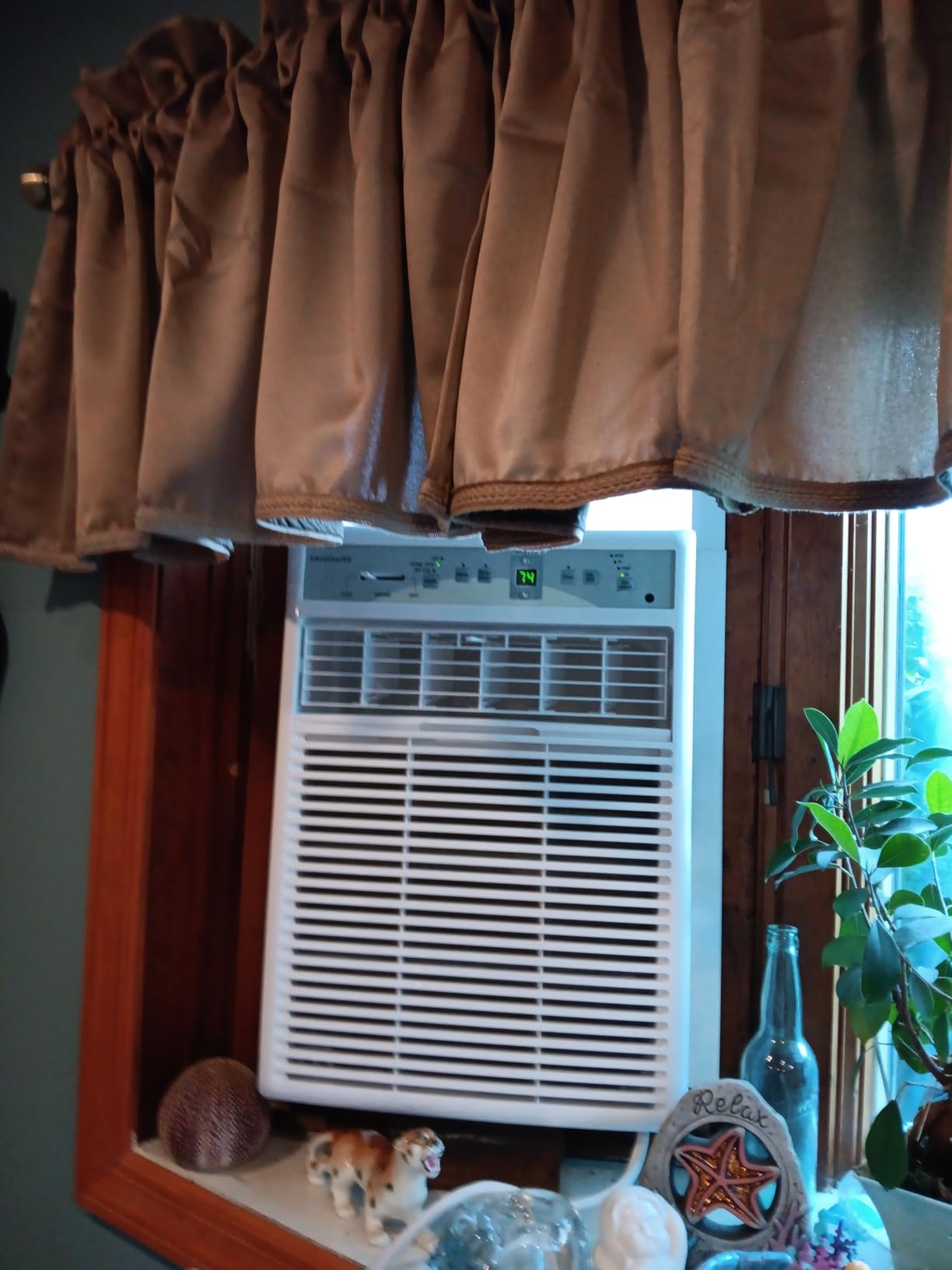 Frigidaire FHSC102WB1 Casement Window Air Conditioner - Customer Photo 1