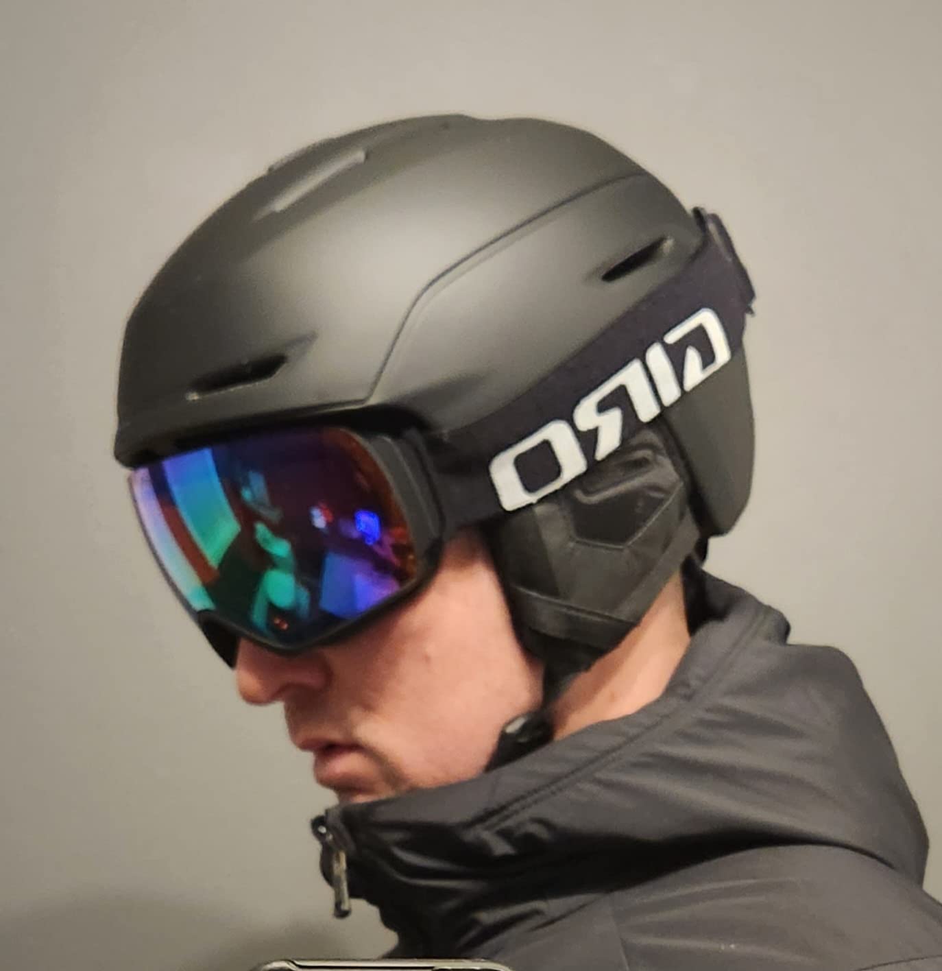 Giro Neo MIPS Ski Helmet - Snowboard Helmet for Men, Women & Youth Customer Review Giro Neo MIPS Ski Helmet - Snowboard Helmet for Men, Women & Youth - Customer Photo 3
