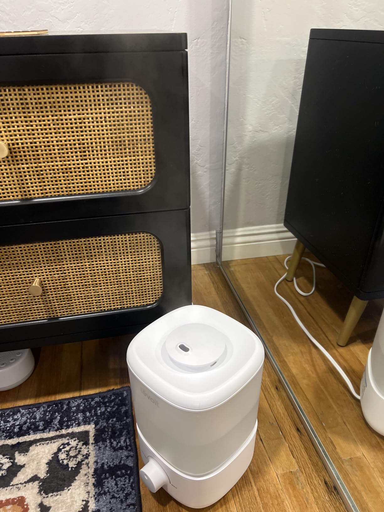 LEVOIT Top Fill Humidifiers for Bedroom, 2.5L Tank for Large Room, Easy to Fill & Clean, 28dB Quiet Cool Mist Air Humidifier for Home Baby Nursery & Plants, Auto Shut-off and BPA-Free for Safety, 25H - Customer Photo 2