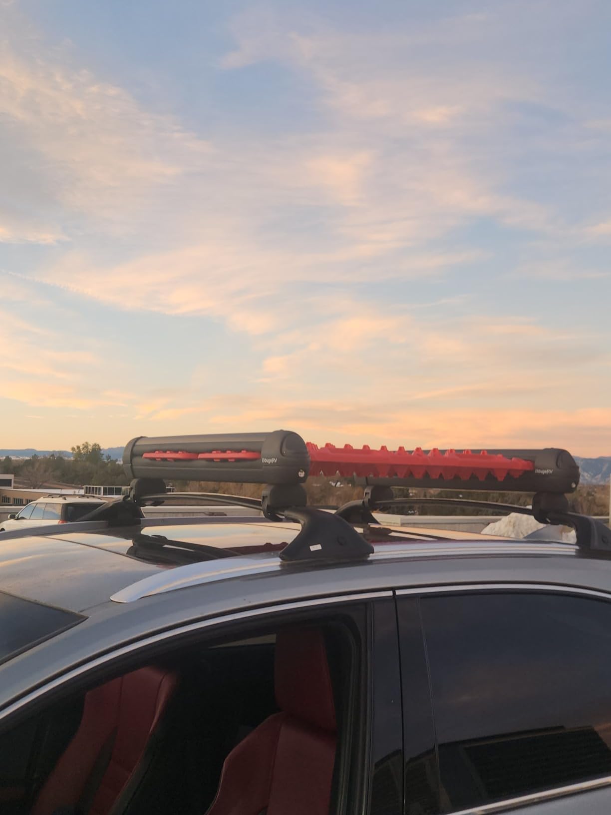 BougeRV Lockable Ski & Snowboard Racks, Extension with Sliding Feature, 28'' Fits 6 Pairs Skis or 4 Snowboards, Crab Mounting System Fits for Square/Aero/Oval Cross Bars - Customer Photo 1