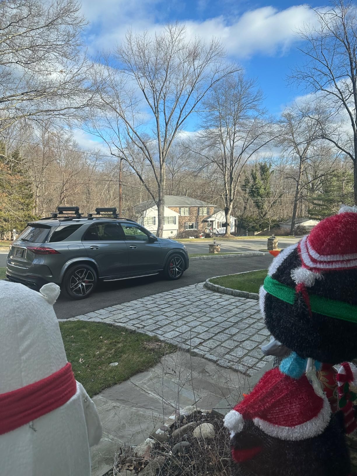 BougeRV Lockable Ski & Snowboard Racks, Extension with Sliding Feature, 28'' Fits 6 Pairs Skis or 4 Snowboards, Crab Mounting System Fits for Square/Aero/Oval Cross Bars - Customer Photo 2