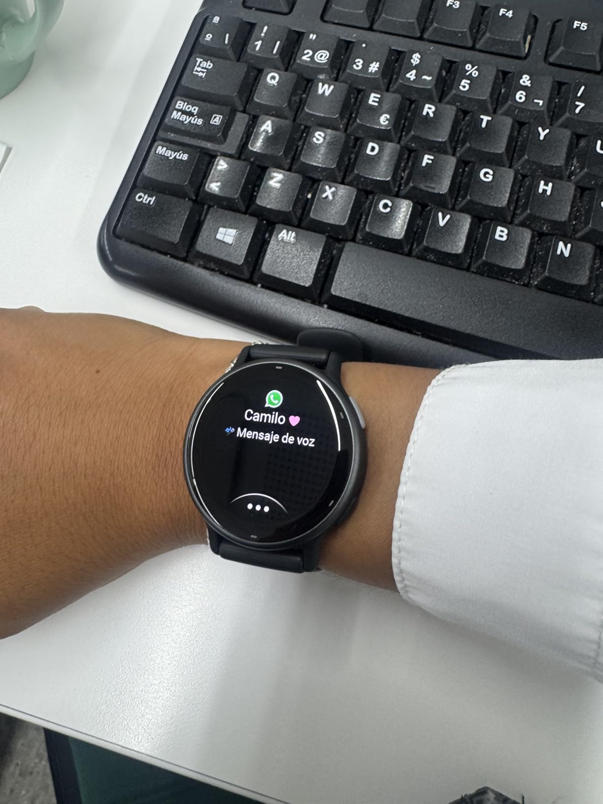 Garmin Vívoactive 5, Health and Fitness GPS Smartwatch, AMOLED Display, Up to 11 Days of Battery, Slate Aluminum Bezel with Black Case and Silicone Band Customer Review Garmin Vívoactive 5, Health and Fitness GPS Smartwatch, AMOLED Display, Up to 11 Days of Battery, Slate Aluminum Bezel with Black Case and Silicone Band - Customer Photo 2