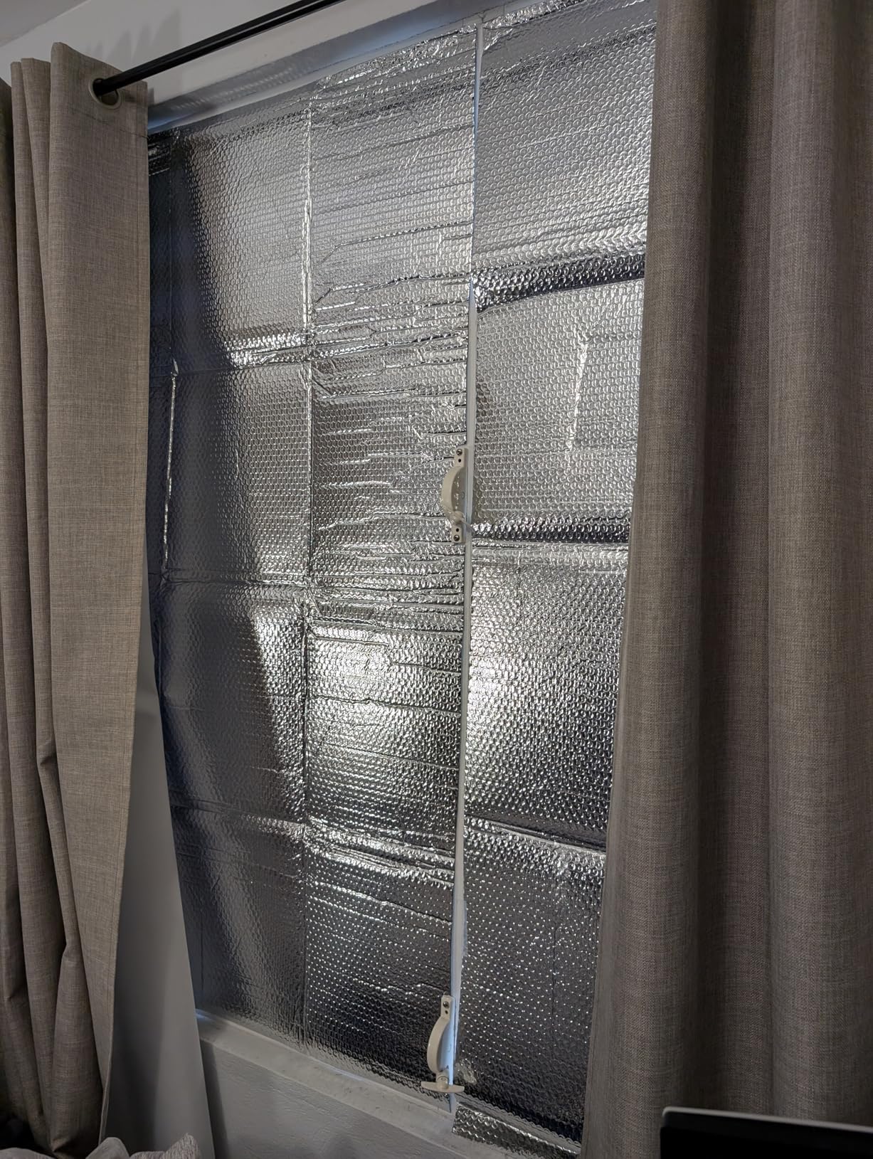 ToLanbbt Garage Door Insulation Kit 16P Double Bubble Window Heat Insulation Panels, 6MM 24