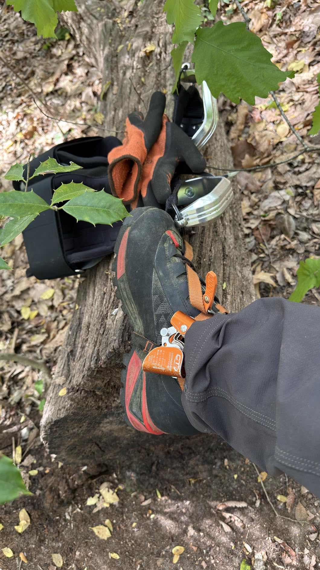 Alpina® CARABINER Mountaineering Boots for Men & Women – Made in Europe – Waterproof Trekking Climbing Boots – Sympatex Breathable Membrane – All Weather Grip | Slip Resistant Sole Customer Review Alpina® CARABINER Mountaineering Boots for Men & Women – Made in Europe – Waterproof Trekking Climbing Boots – Sympatex Breathable Membrane – All Weather Grip | Slip Resistant Sole - Customer Photo 1