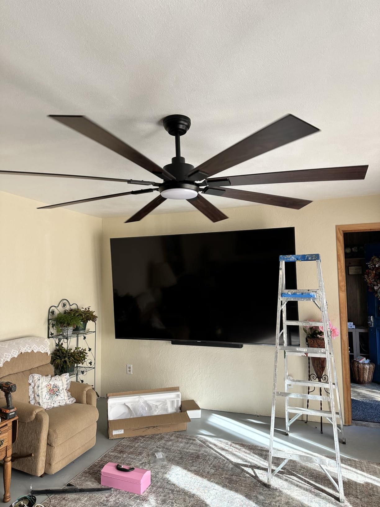 ZMISHIBO 72 inch Large Ceiling Fans with Lights and Remote, Indoor/Outdoor Black Modern Ceiling Fan for Kitchen Living Room Patio, 6 Speed Reversible Quiet DC Motor, 3 CCT, Dual Finish 8 Blades - Customer Photo 3