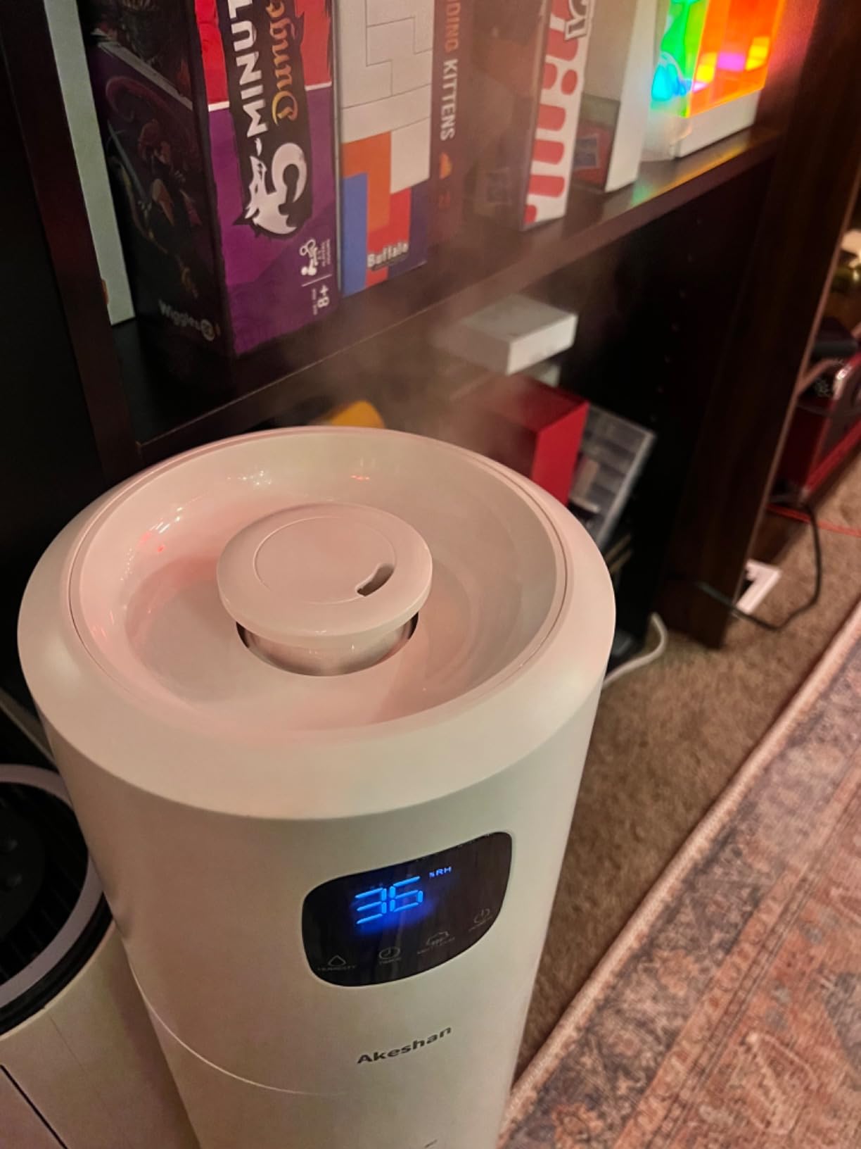 Large Humidifiers for Bedroom, 9L/2.5Gal Ultrasonic Cool Mist, Easy Clean with 350ML/H Large Mist Speed, Quiet Tower, Suitable for Kids Room Plant Yoga (White) - Customer Photo 2