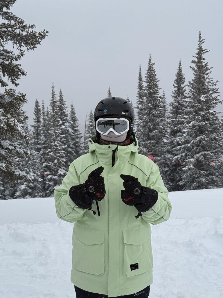HIGH EXPERIENCE Ski Jacket Snowboard Coat Customer Review HIGH EXPERIENCE Ski Jacket Snowboard Coat - Customer Photo 1