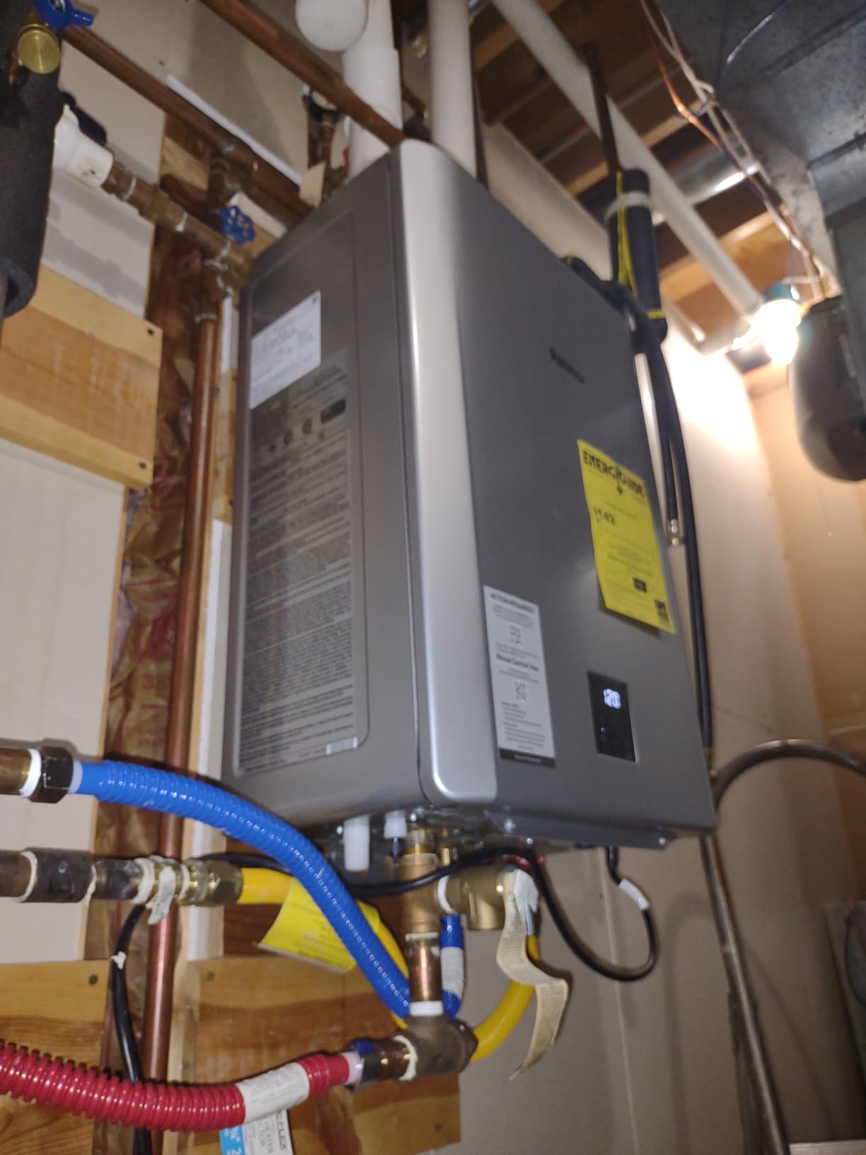 NEW Rinnai RX199iN Condensing Smart Sense Natural Gas or Propane Tankless Water Heater, Indoor or Outdoor Water Heater, Up to 11.1 GPM, 199,000 BTU - Customer Photo 2