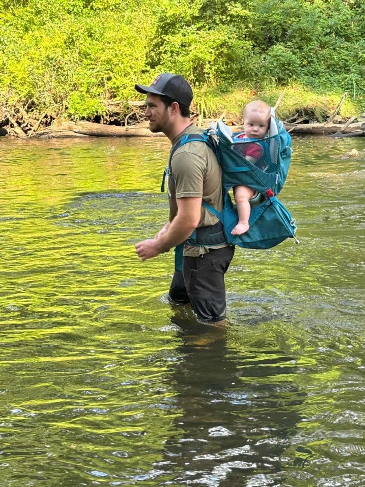 Osprey Poco SLT Lightweight Child Carrier Backpack - Slimmed-Down Hiking Carrier for Toddlers with Safety Harness, Sunshade, and Ventilated Backpanel - Lightweight Travel-Friendly Option - Customer Photo 5