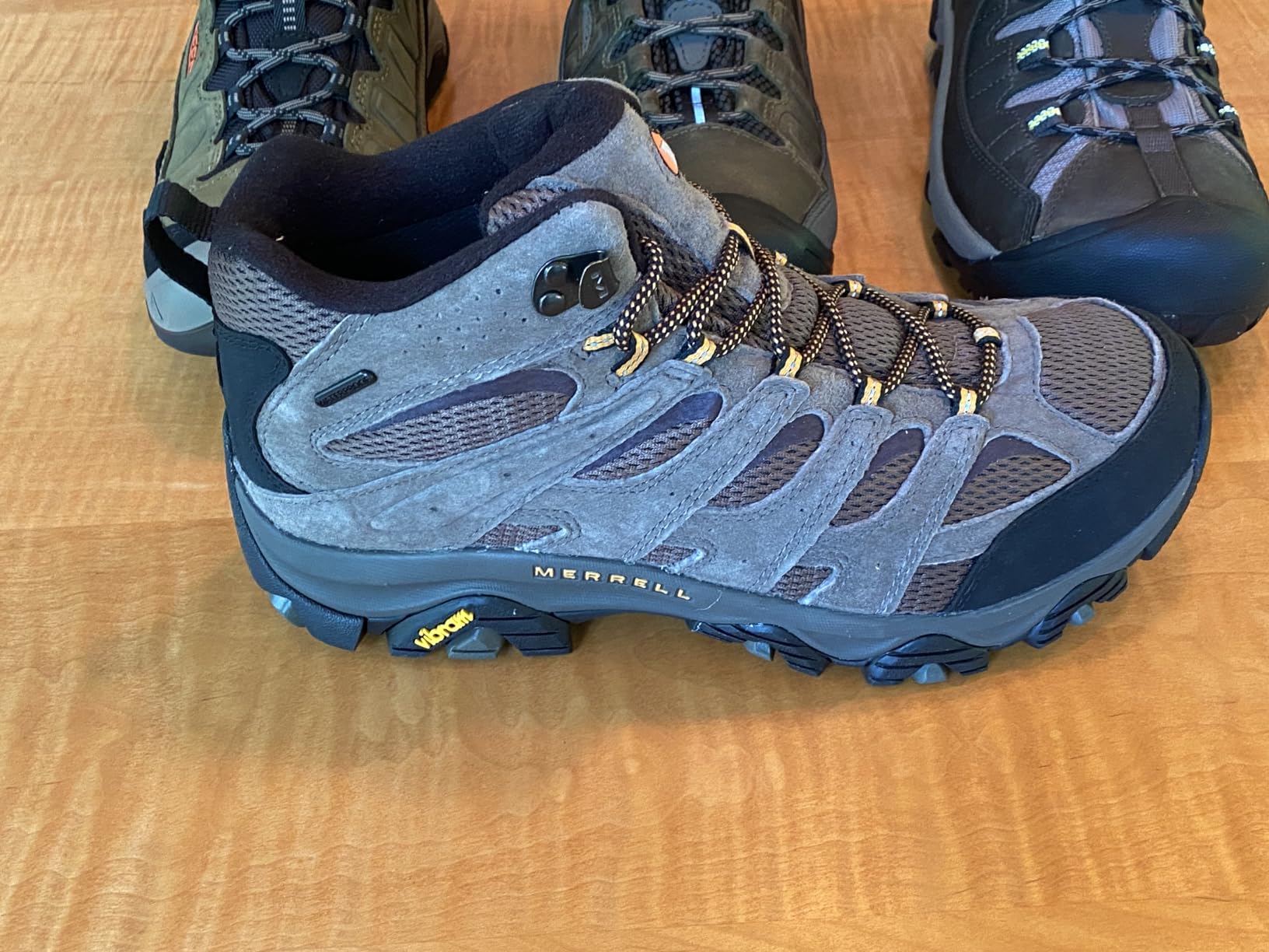 KEEN Men's Targhee 4 Mid Height Durable Comfortable Waterproof Hiking Boots Customer Review KEEN Men's Targhee 4 Mid Height Durable Comfortable Waterproof Hiking Boots - Customer Photo 3