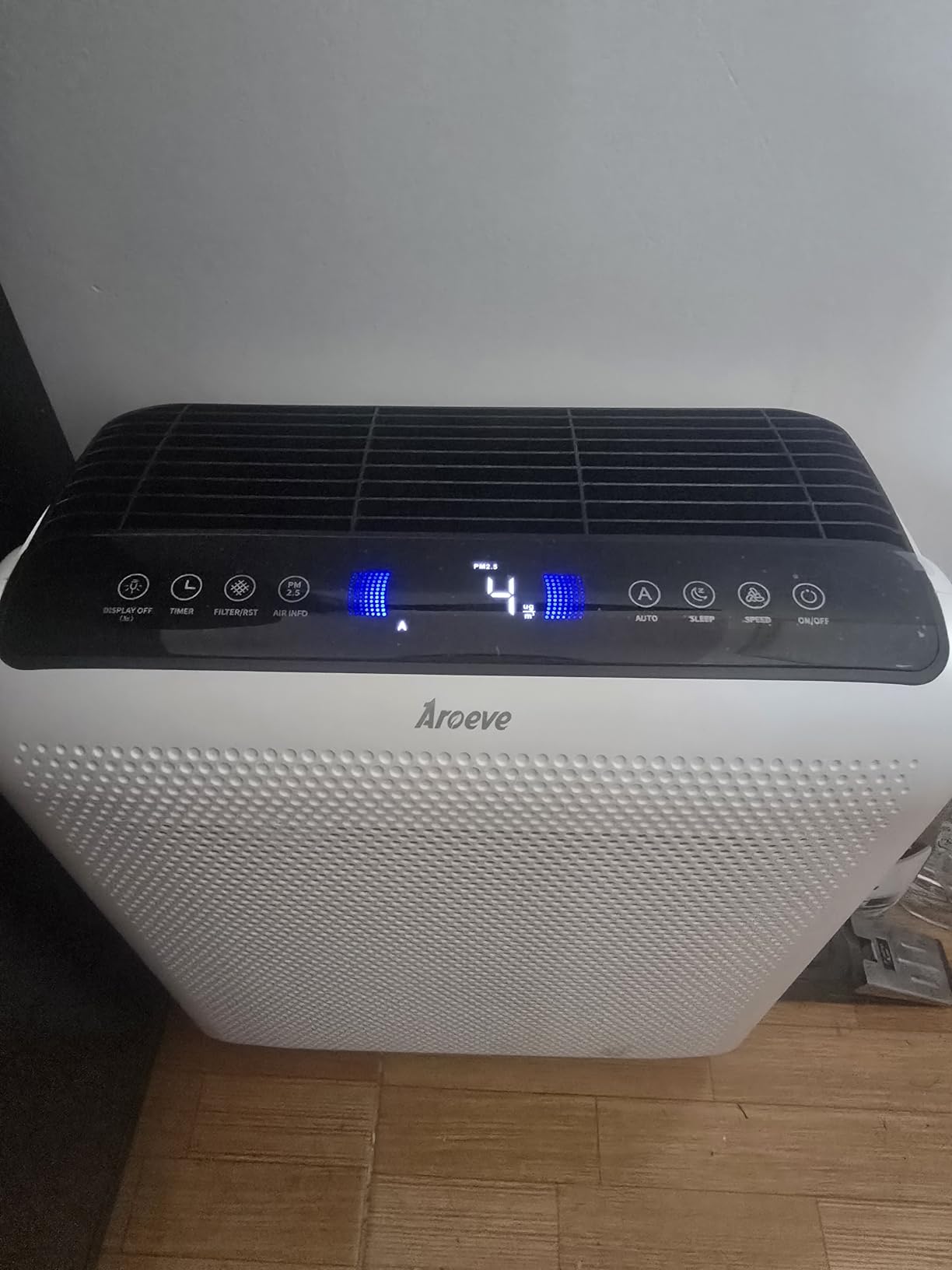 AROEVE Air Purifiers for Bedroom Home Large Room Up to 1504 Ft², 5 Layer Filter for Smoke Pollen Allergies Pet Dander Odor, Air Quality Monitor, Sleep Mode, Timer for Office, Dorm, Kitchen, MK07 Black - Customer Photo 1