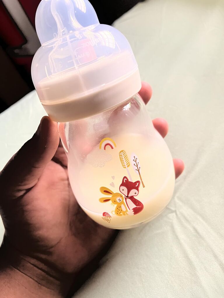 MAM 6oz Pure Glass Feel Good Anti-Colic 0+ Months Baby Bottle, 3 Pk, Unisex | Slow Flow Skin Soft Silicone Nipple, Easy to Clean, BPA Free, Easy Switch Between Breast & Bottle, Made In Europe customer photo 1