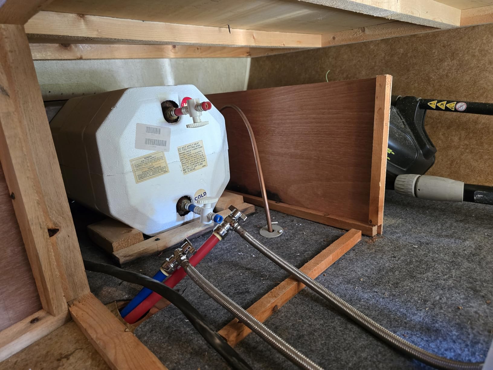 Tankless Hot Water Heater Electric, ECOTOUCH 8kW 240V Instant Water Heater Under Sink Point of Use Water Heaters on Demand with Self Modulating Technology ETL Certificated ECO80S White - Customer Photo 2