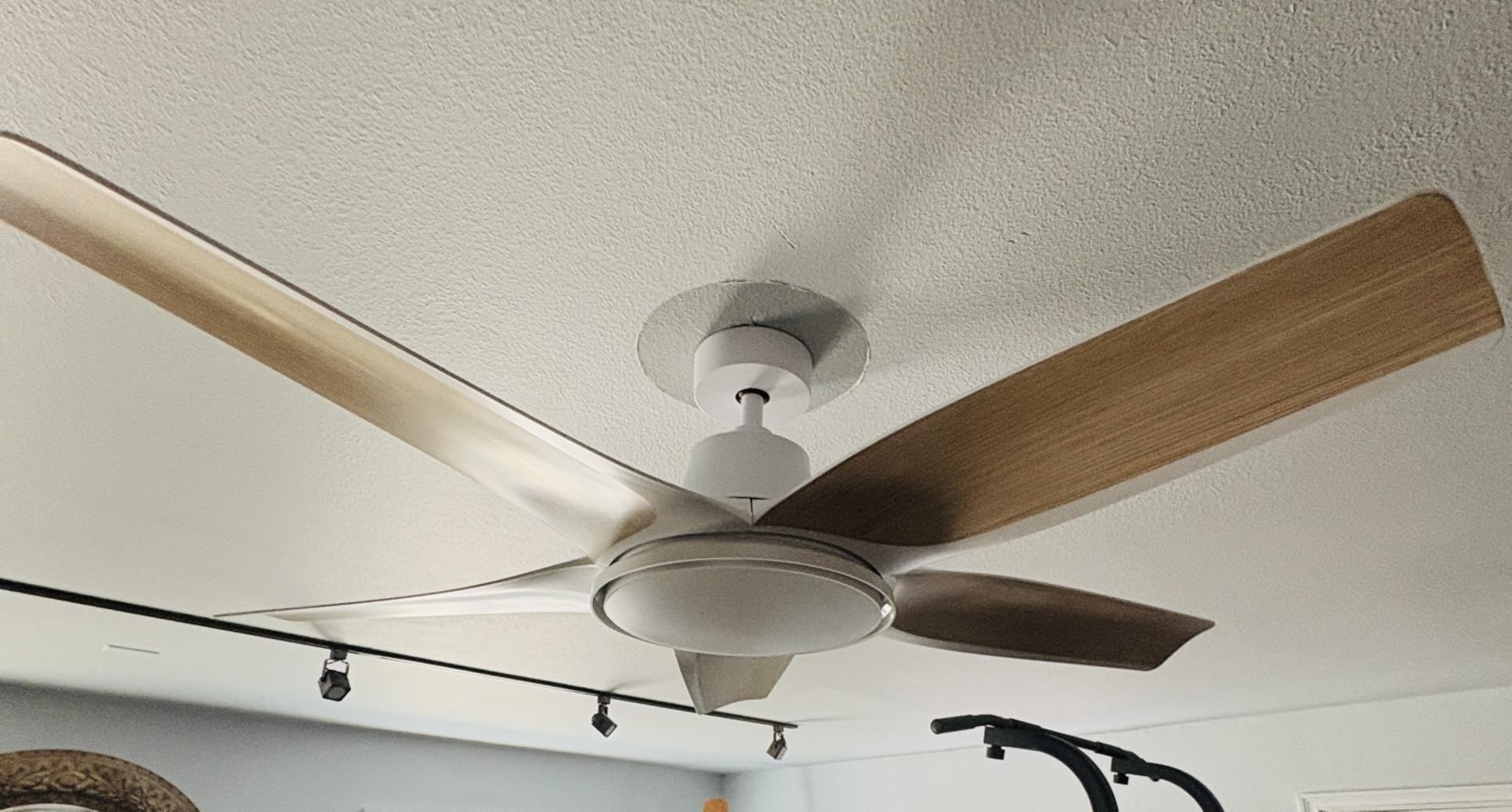 Dreo Smart Ceiling Fans with Lights, Low profile Ceiling Fan with Alexa/App, 52'' Dimmable Lighting & Color Tuning, RGB Ambient Light for Living Room, Game Room, Easy Installation, Quiet, Black - Customer Photo 2