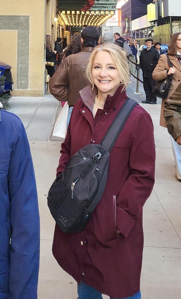 Jones New York Women's Packable Rain Jacket Water Resistant Windbreaker Jacket with Hood - Customer Photo 1