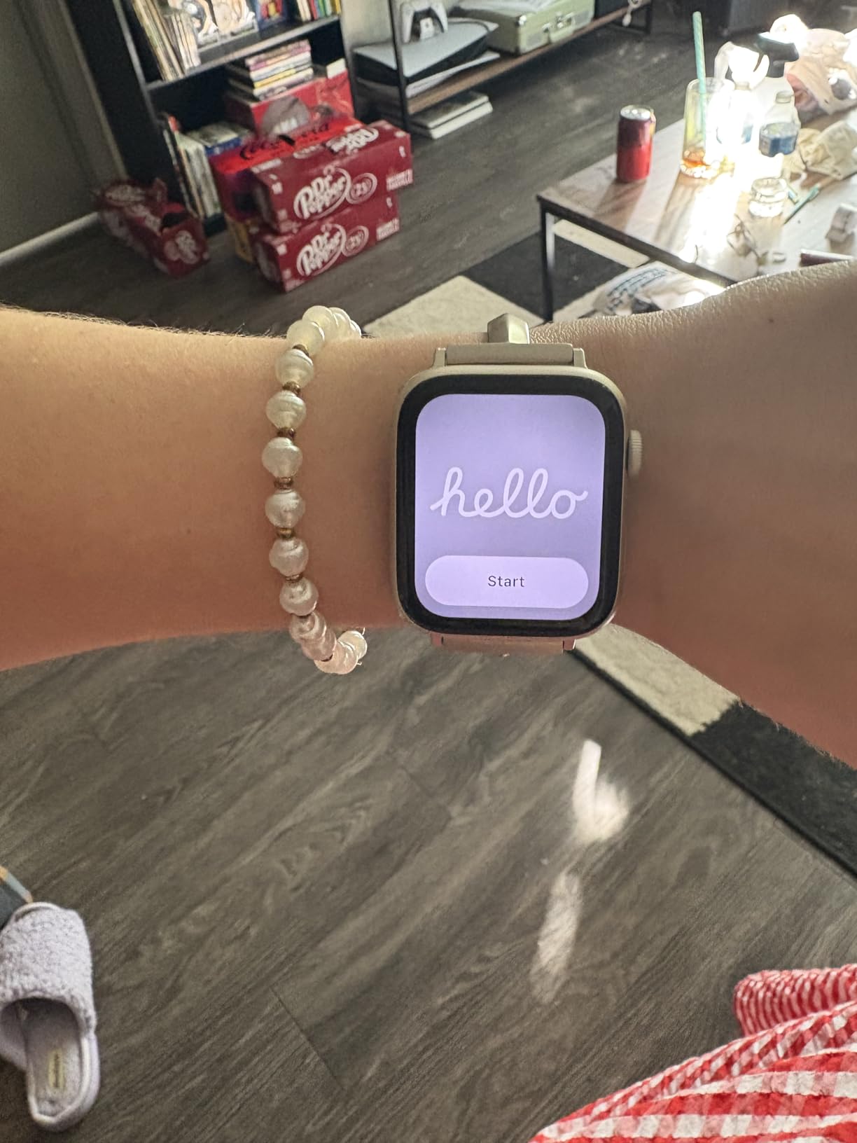 Apple Watch SE (2nd Gen) [GPS 40mm] Smartwatch with Starlight Aluminum Case with Starlight Sport Band S/M. Fitness and Sleep Trackers, Crash Detection, Heart Rate Monitor, Retina Display - Customer Photo 2