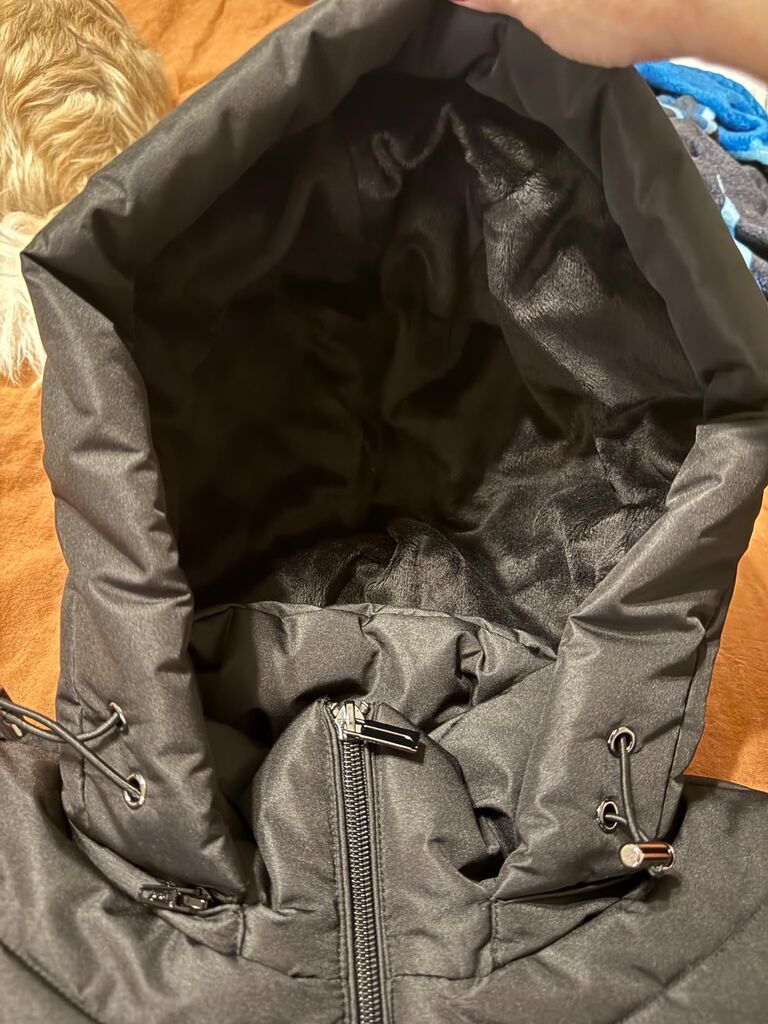 Jones NY Women's Puffer Jacket Zippered Removable Bungee Hood Womens Winter Coat, Black Customer Review Jones NY Women's Puffer Jacket Zippered Removable Bungee Hood Womens Winter Coat, Black - Customer Photo 3