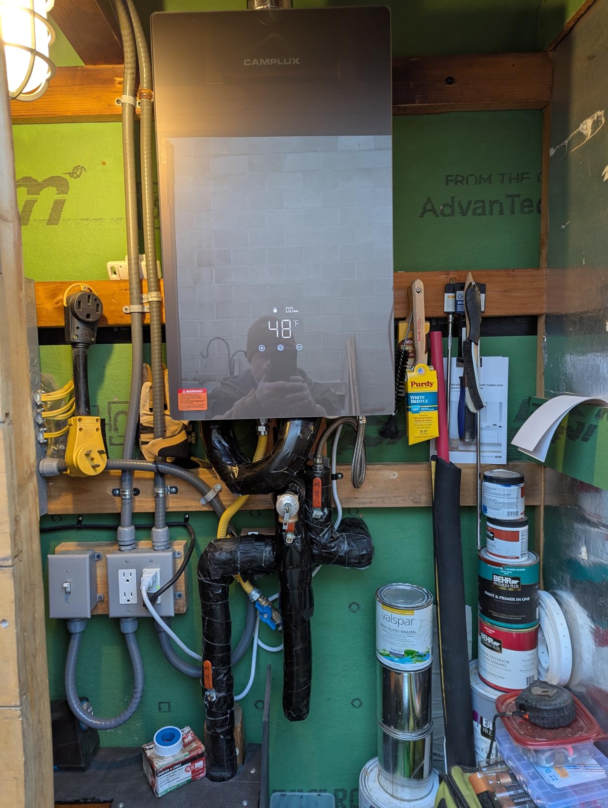 CAMPLUX Climatech 7 Tankless Water Heater Gas 3.6 GPM, 85,300 BTU On Demand Instant Hot Water Heater Natural Gas Tempered Glass Panel, Indoor Installation, CA360WNG - Customer Photo 1