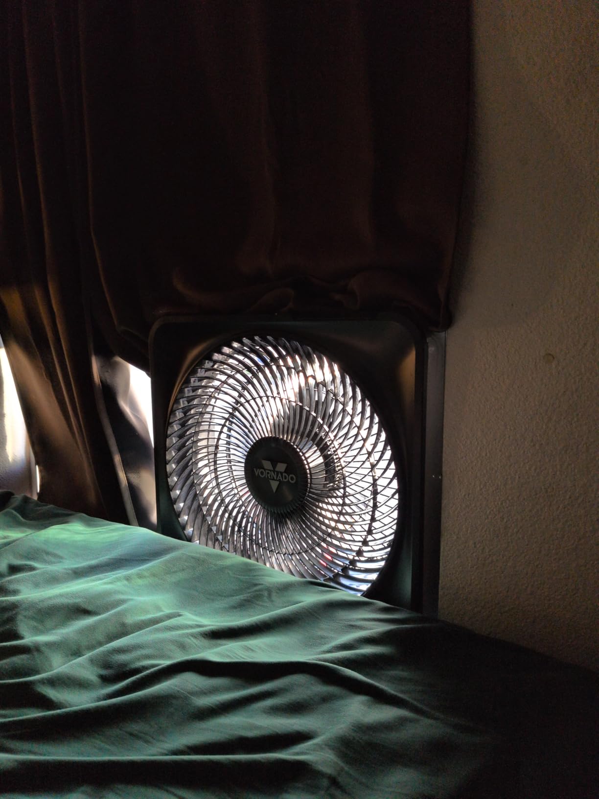 Vornado Model 80X High Velocity Box Fan with Kick Stand, Digital Display, Removable Grille, Variable Speed Control, 1-12 Hour Timer, Powerful Floor Fan for Bedroom, Targeted Cooling Fan, Cool Gray - Customer Photo 1