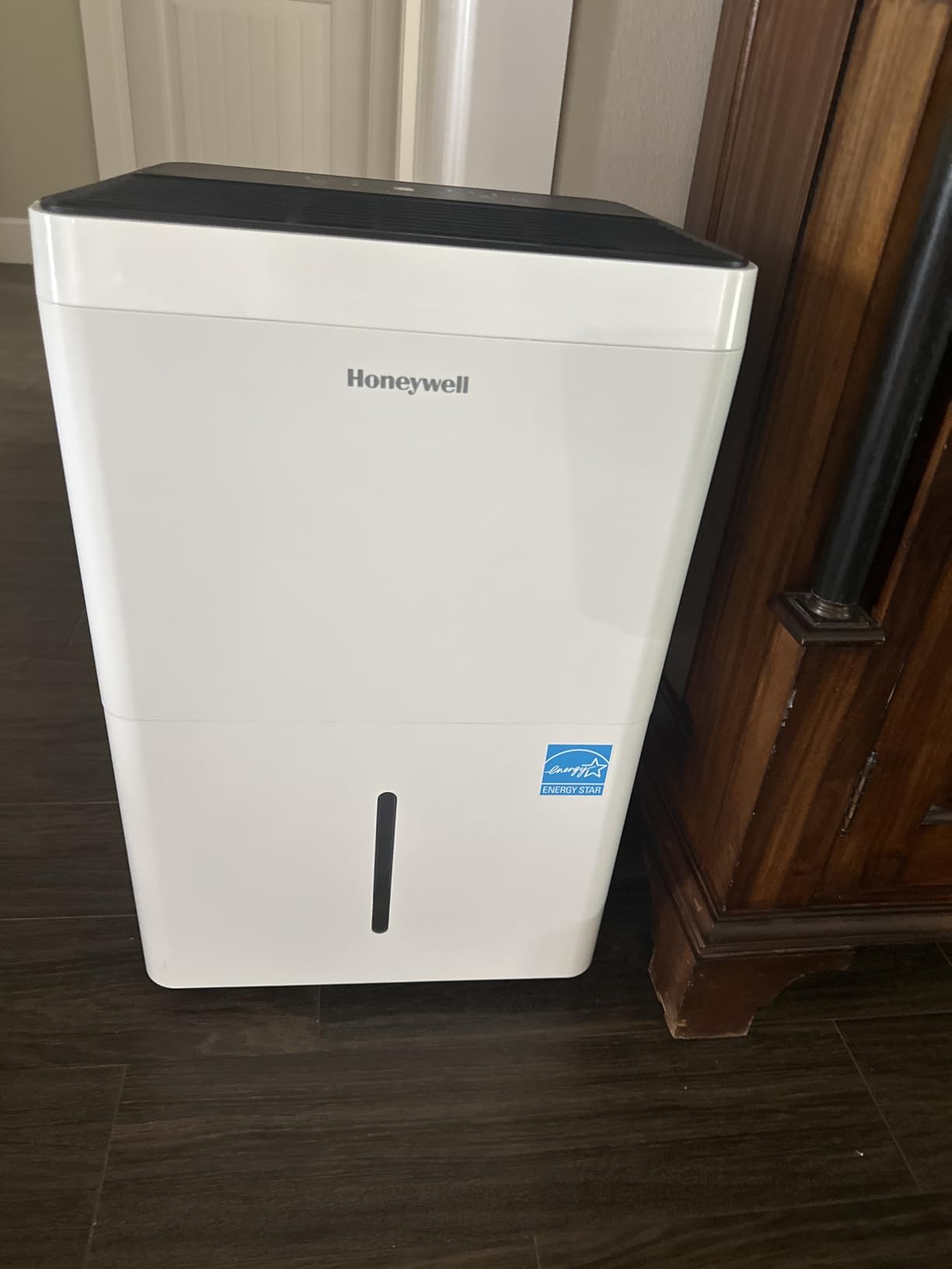 2024 NEW! Honeywell 50-Pint ENERGY STAR Dehumidifier with Built-in PUMP – Laundry Mode, Auto-Comfort Mode & Thermal Overload Protection, TPFIT50PWK - Customer Photo 5