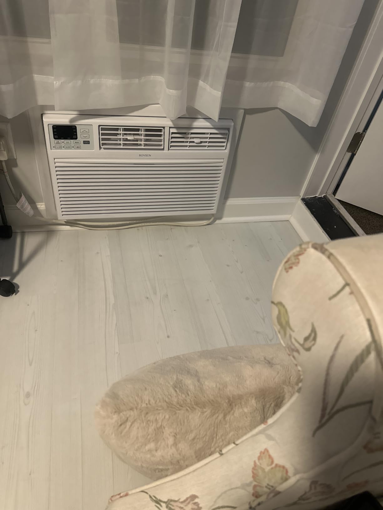 ROVSUN Smart 12000 BTU Through the Wall Air Conditioner with Heat, Wall AC Unit & Heater Combo with Remote, APP & Voice Control & Timer Function, Compatible with Alexa/Google Assistant, 230V/60Hz - Customer Photo 1