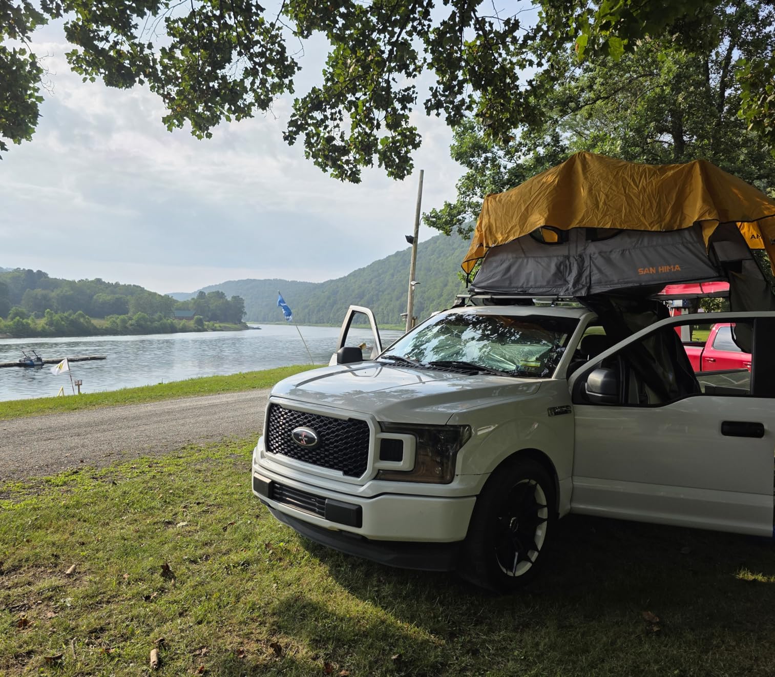 SanHima Rooftop Tent Soft Shell - Alpine Overland Aluminium Roof Top Tent w/Soft Cover, 360° Skyview Windows, 81.4LBS Lightweight Roof Tent for Car SUV Truck Camping, 2-3 People Tent - Customer Photo 1