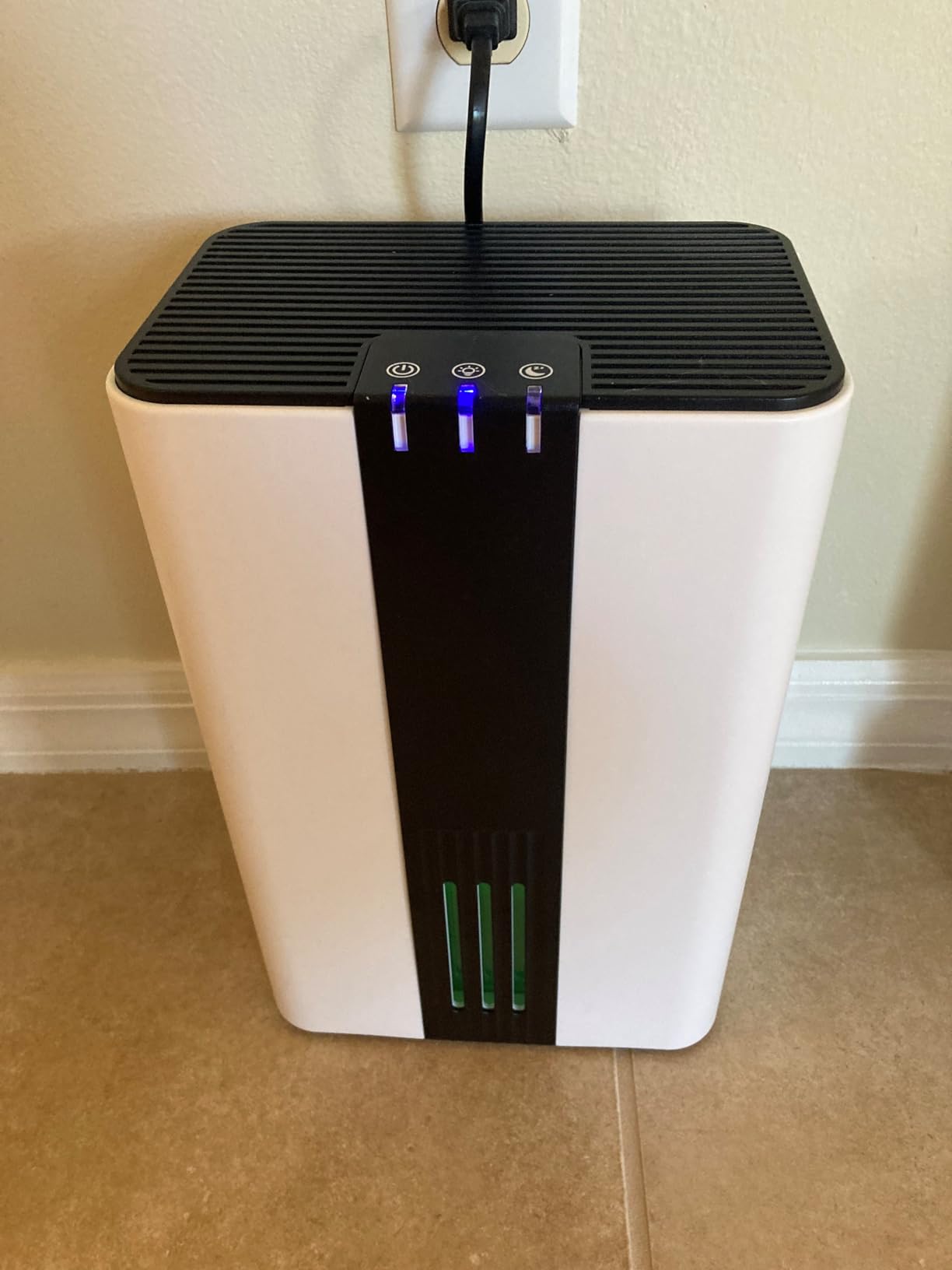 Dehumidifier for Home - 30 Pint Dehumidifier with Drain Hose Up to 2500 Sq. Ft Coverage - Ideal for Basement Bedroom Bathroom - Intelligent Humidity Control, Auto Defrost, 24H Timer - Customer Photo 4