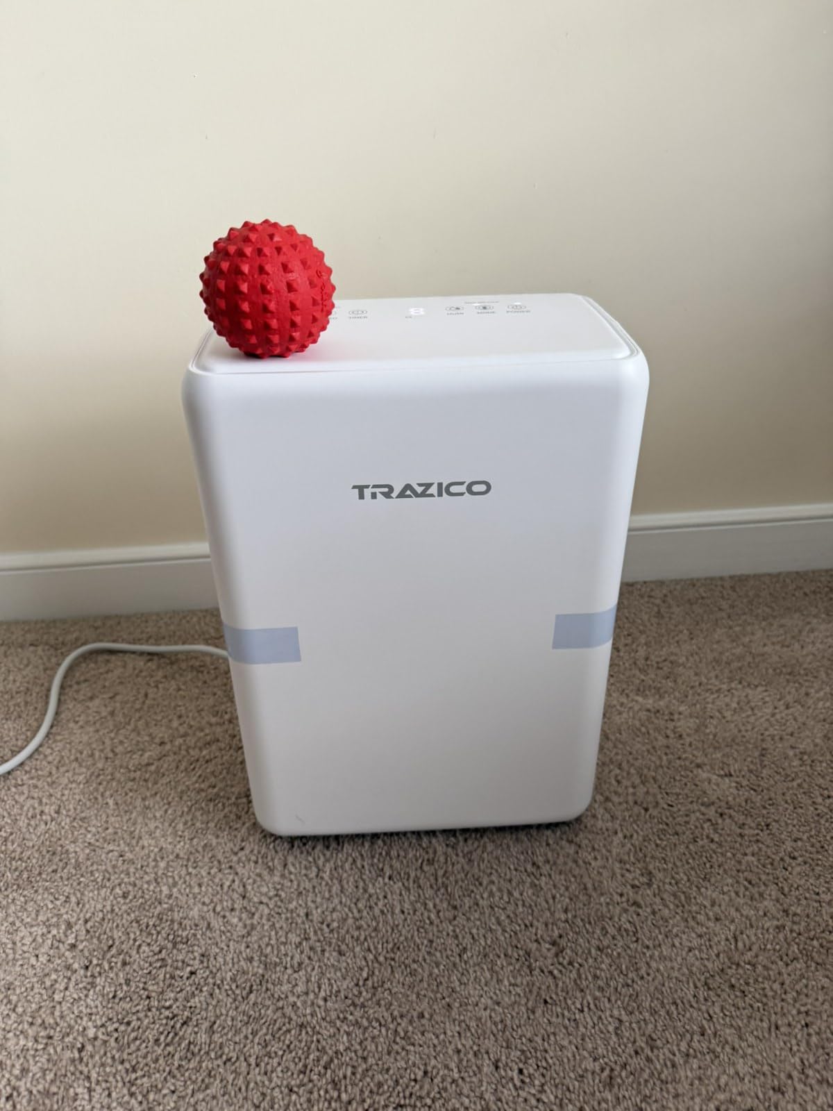 2000 Sq.ft Dehumidifier for Basement, Trazico 30 Pint Dehumidifiers for Home Large Room Bedroom Bathroom with Drain Hose, Intelligent Humidity Control, 3 Modes, 24H Timer, Auto Defrost, White - Customer Photo 1