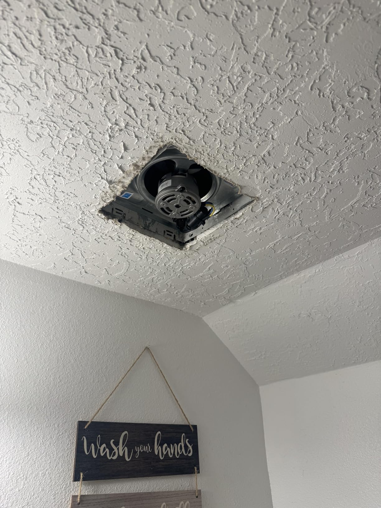 Broan-NuTone® Bathroom Exhaust Fan, 50 CFM Modern Grille, Energy Star Fan, 2.0 Sones - Customer Photo 1