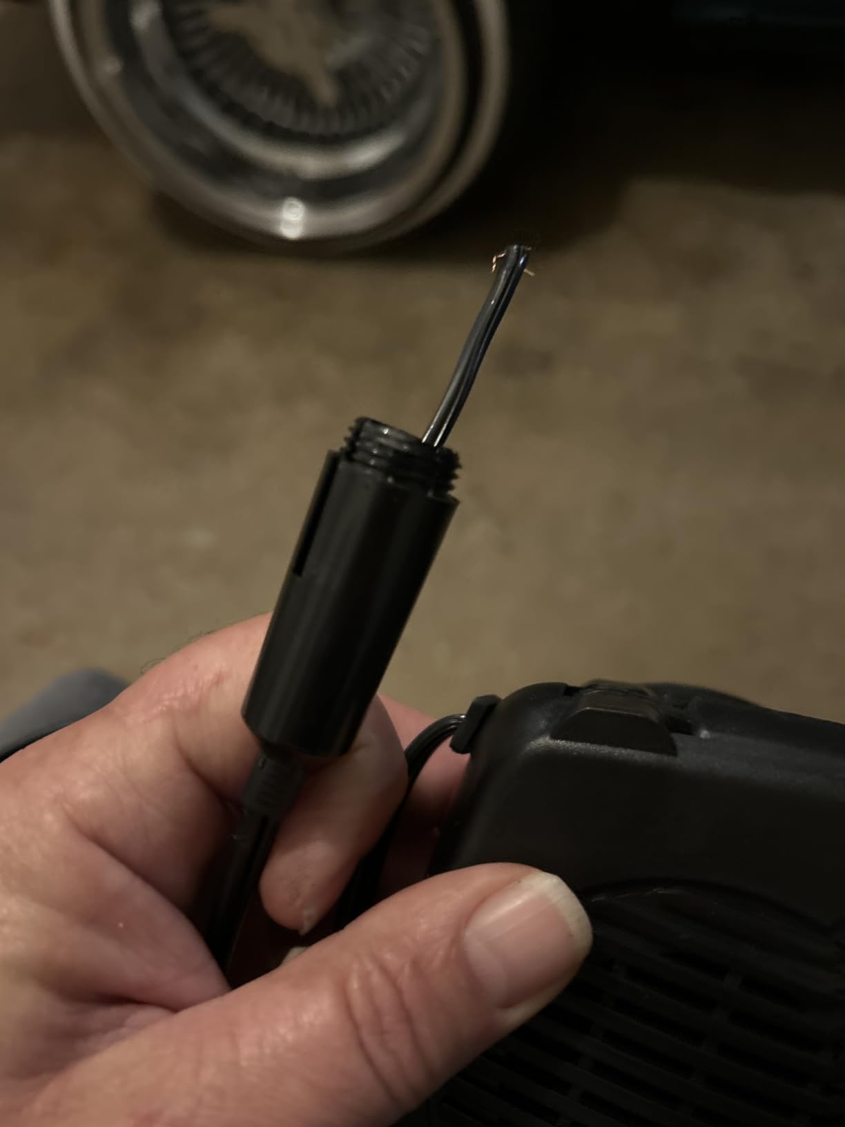 Car Heater, Portable Electronic Auto Fan Heater 12V 200W 2 in 1 Heating/Cooling Function Fast Heating Car Defrost Defogger, Black - Customer Photo 3