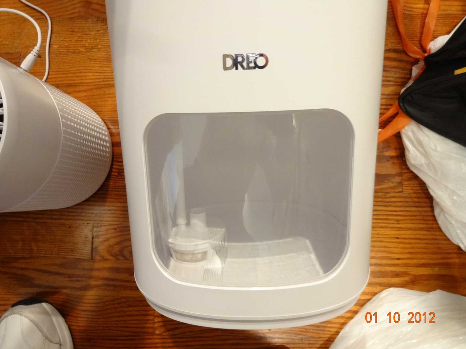 Dreo 16L Smart Humidifier Large Room 1000 ft², 130H Cool Mist Air Humidifiers for Bedroom Plants Baby, Top Fill, Remote/Touch/Voice & APP Control, Self-Cleaning Tank, 30dB, RGB Light, HM755S White - Customer Photo 1