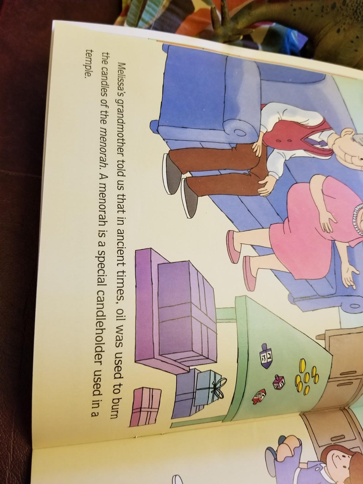 Clifford Celebrates Hanukkah (Classic Storybook) - Customer Photo 2