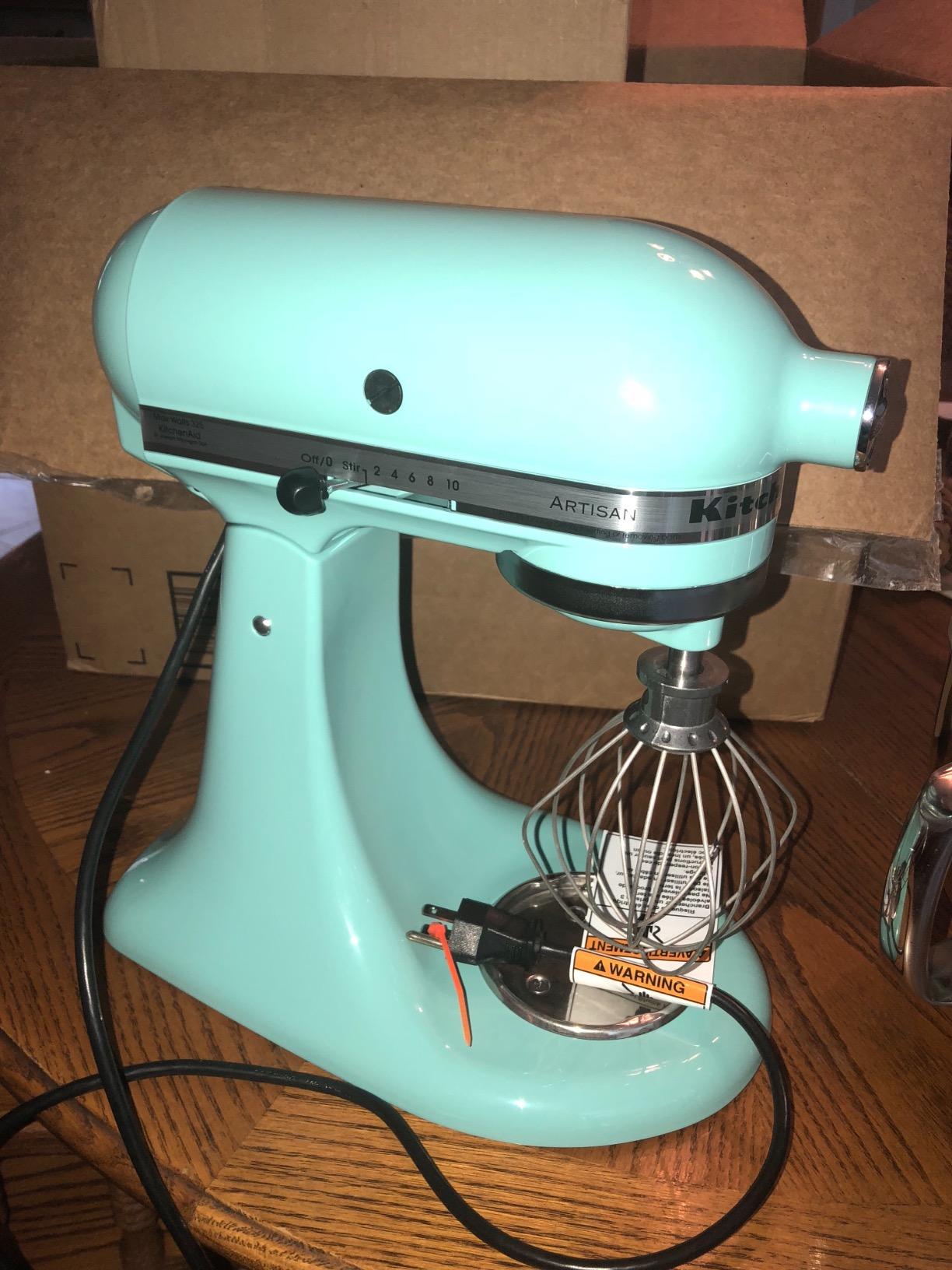 KitchenAid Artisan Series 5 Quart Tilt Head Stand Mixer with Pouring Shield KSM150PS, Onyx Black Customer Review KitchenAid Artisan Series 5 Quart Tilt Head Stand Mixer with Pouring Shield KSM150PS, Onyx Black - Customer Photo 4