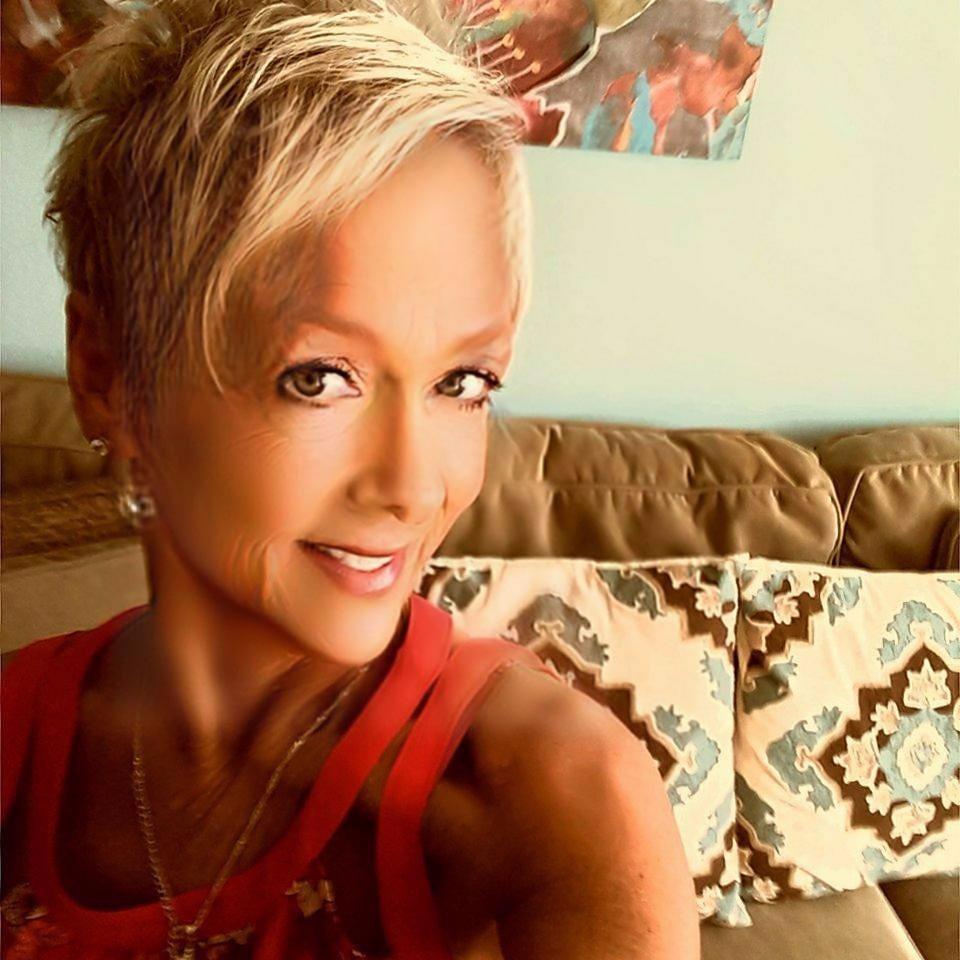 Mac Studio Fix Powder Plus Foundation Nw40 15gm/0.52 Oz - Customer Photo 1