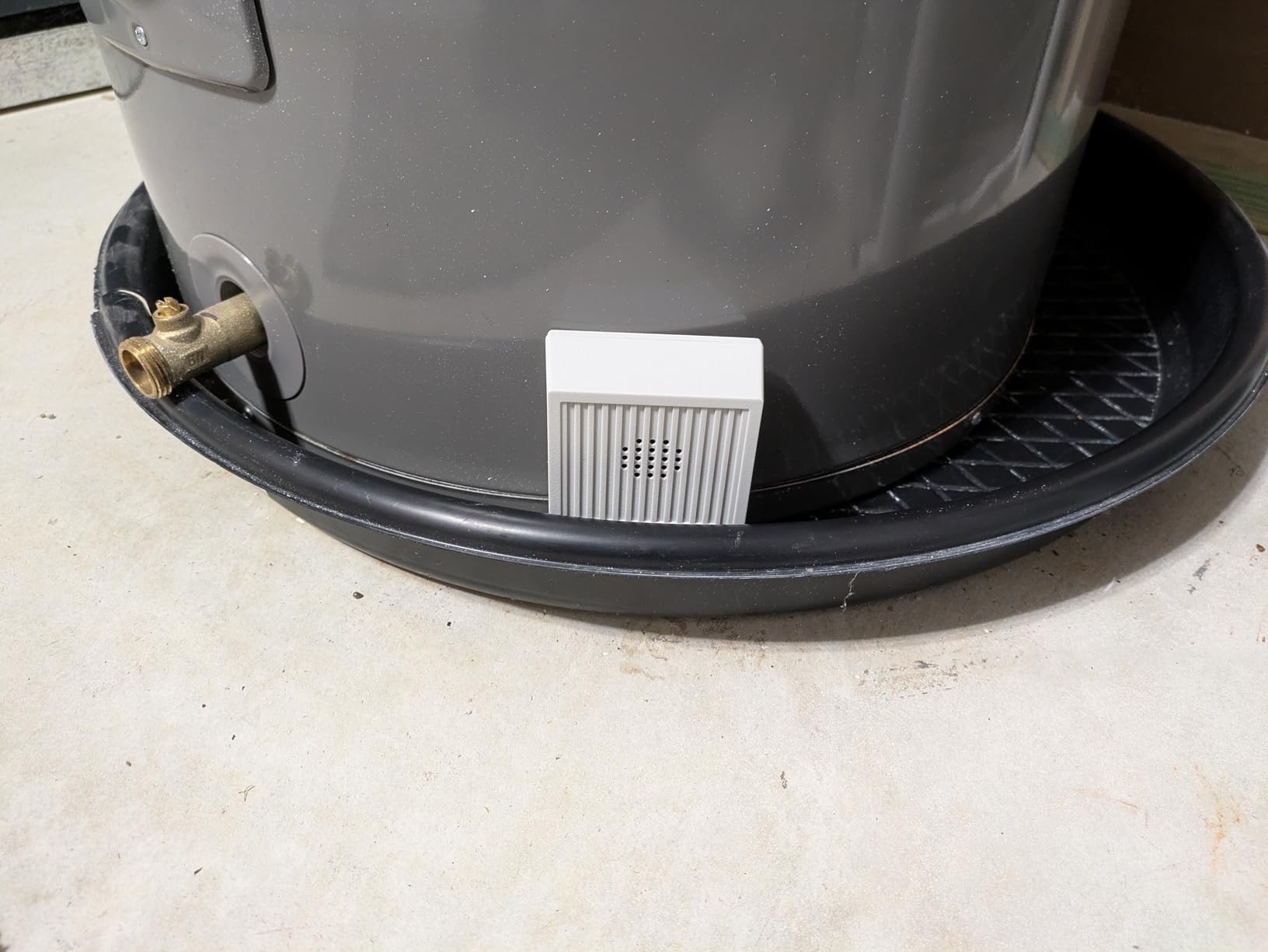 The Basement Watchdog 110 dB Water Alarm w/Detachable Sensor for Hard-to-Reach Areas (BWD-HWA) Customer Review The Basement Watchdog 110 dB Water Alarm w/Detachable Sensor for Hard-to-Reach Areas (BWD-HWA) - Customer Photo 1