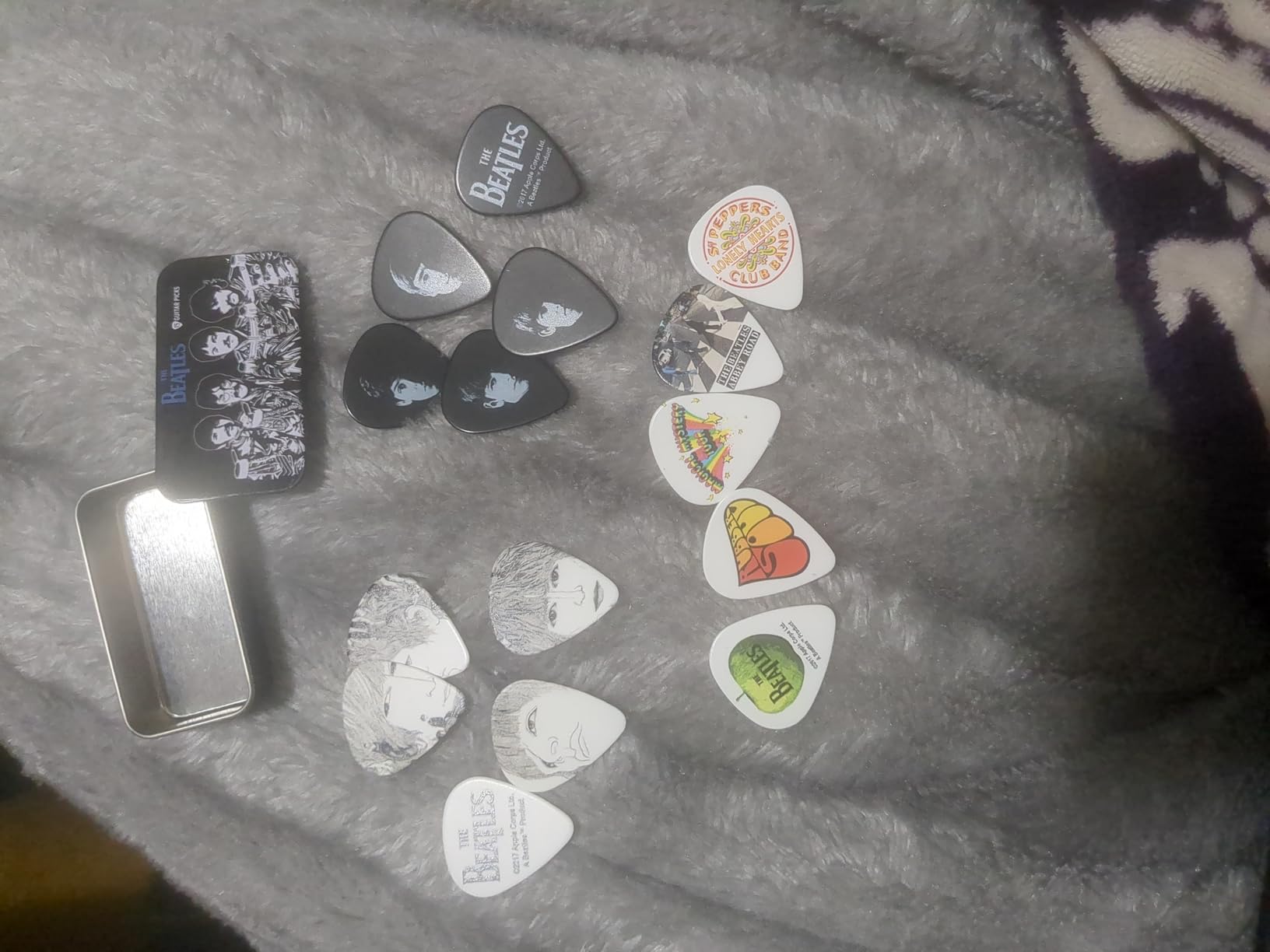 D'Addario Beatles Guitar Picks - The Beatles Collectable Guitar Picks - Logo - Collectible Tin/Picks - Customer Photo 2