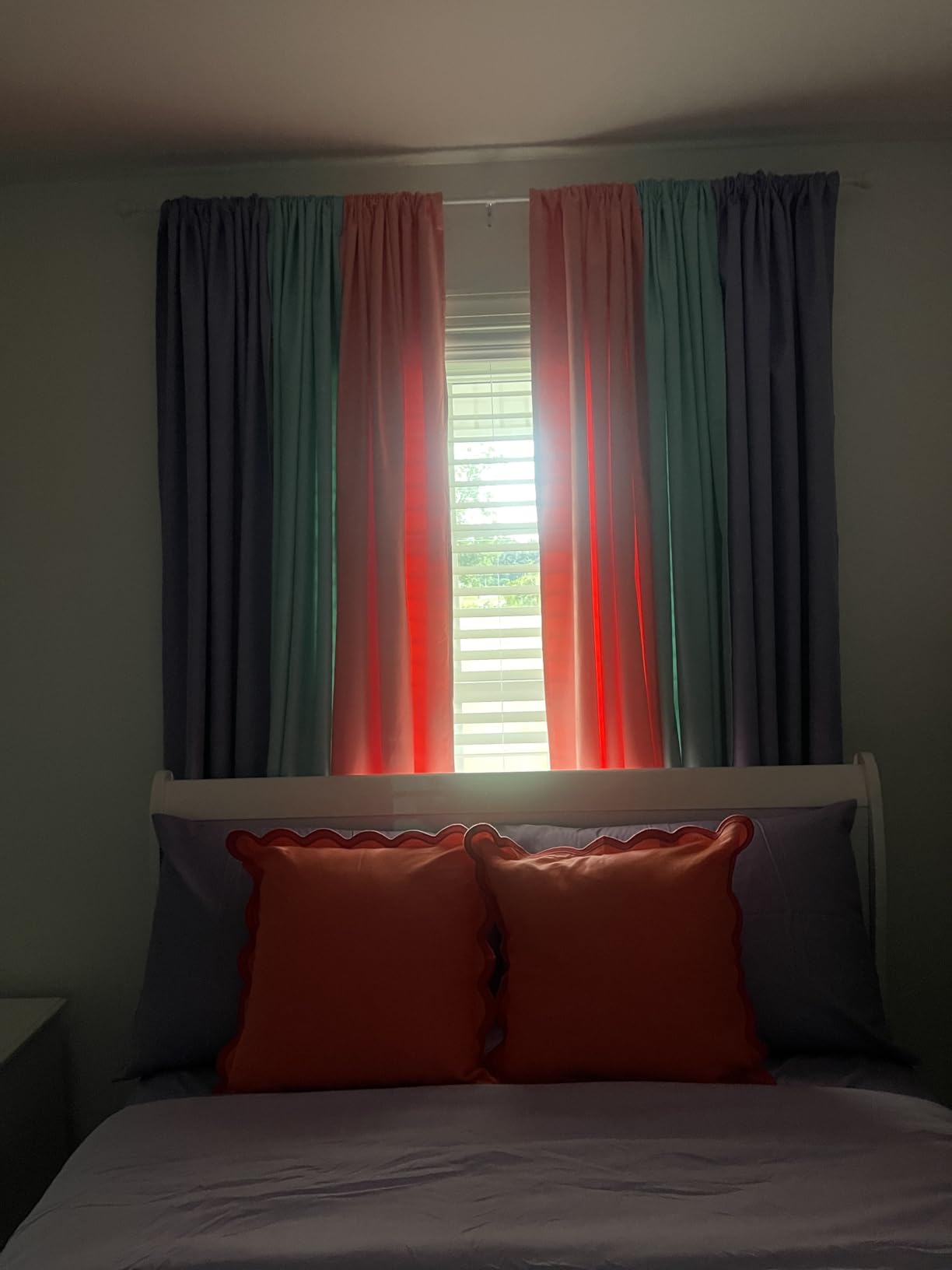 ECLIPSE Kendall Modern Blackout Thermal Rod Pocket Window Curtain for Bedroom or Living Room (1 Panel), 42 in x 84 in, Black - Customer Photo 3