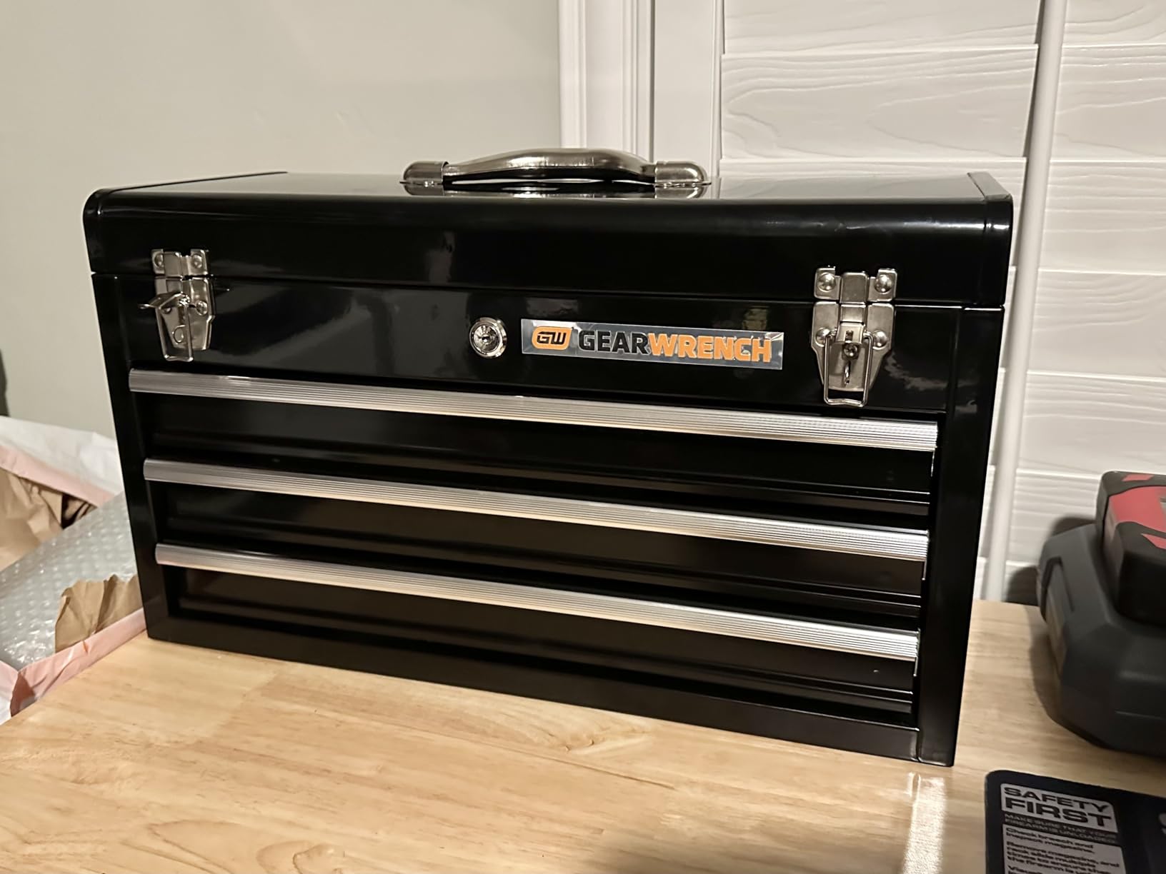 GEARWRENCH 3 Drawer Tool Box - 83151 Customer Review GEARWRENCH 3 Drawer Tool Box - 83151 - Customer Photo 3