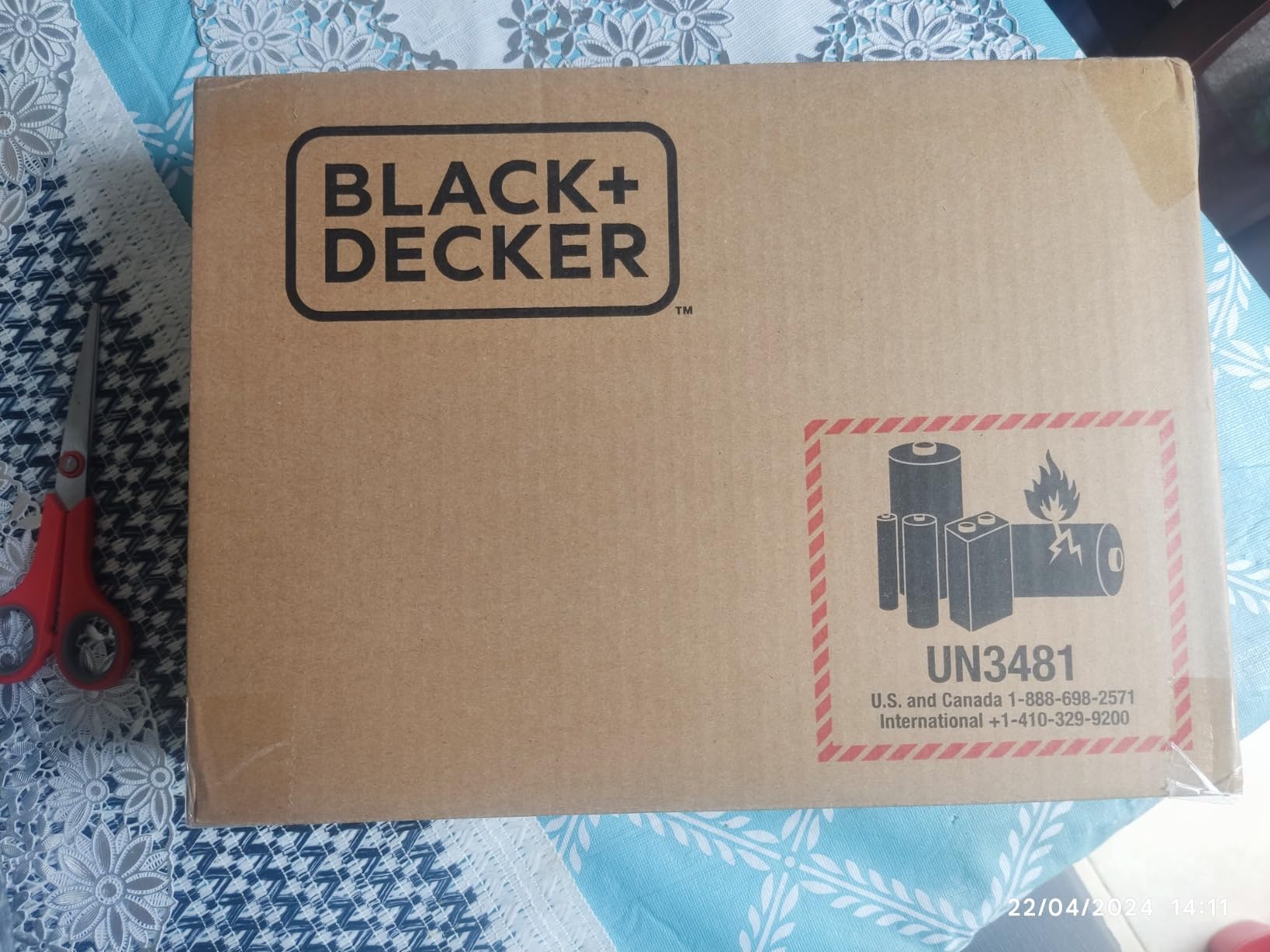 BLACK+DECKER 20V MAX* POWERCONNECT Cordless Drill Driver Kit with Drill Bit Set and Sockets, 100 pc. Tool Kit for Home, Battery and Charger Included (BDC120VA100) - Customer Photo 1