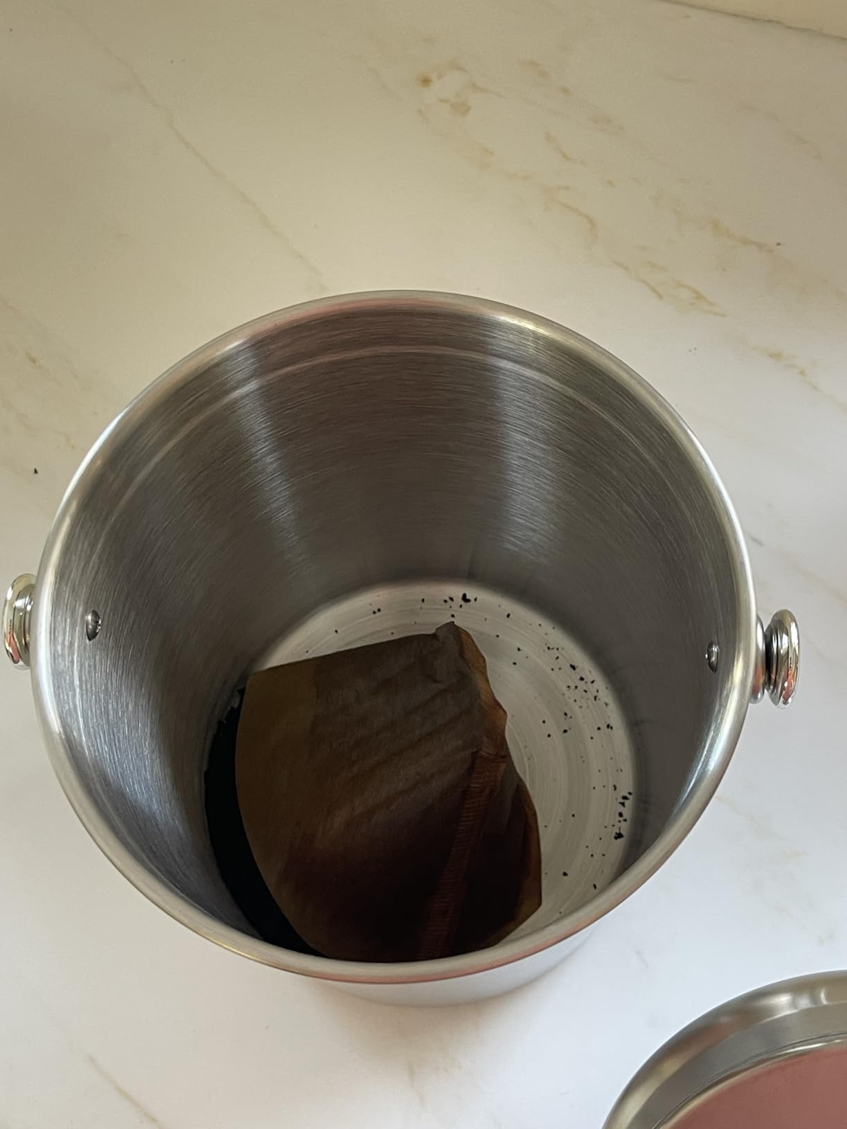 EPICA Countertop Compost Bin Kitchen | 1.3 Gallon | Odorless Composting Bin with Carbon Filters | Indoor Compost Bin with Lid | Stainless Steel Kitchen Composter for Food Scraps & Waste Recycling - Customer Photo 2